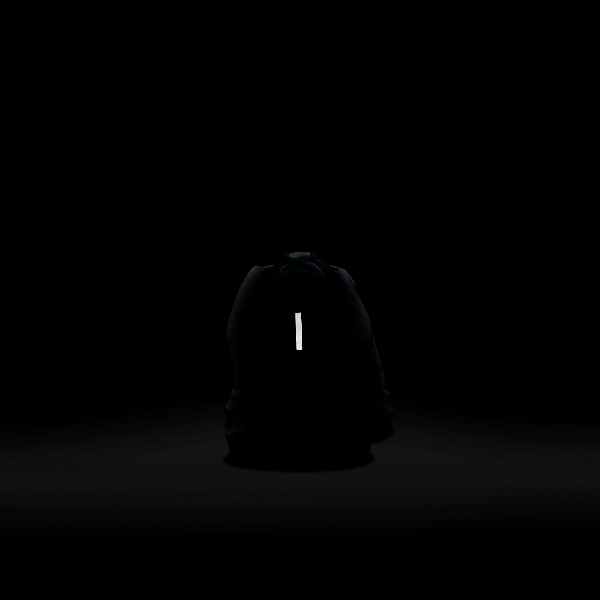 Nike Pegasus 40 "UNC" Men's Running Shoe - WHITE/VALOR BLUE/COLLEGE NAVY Thumbnail View 7