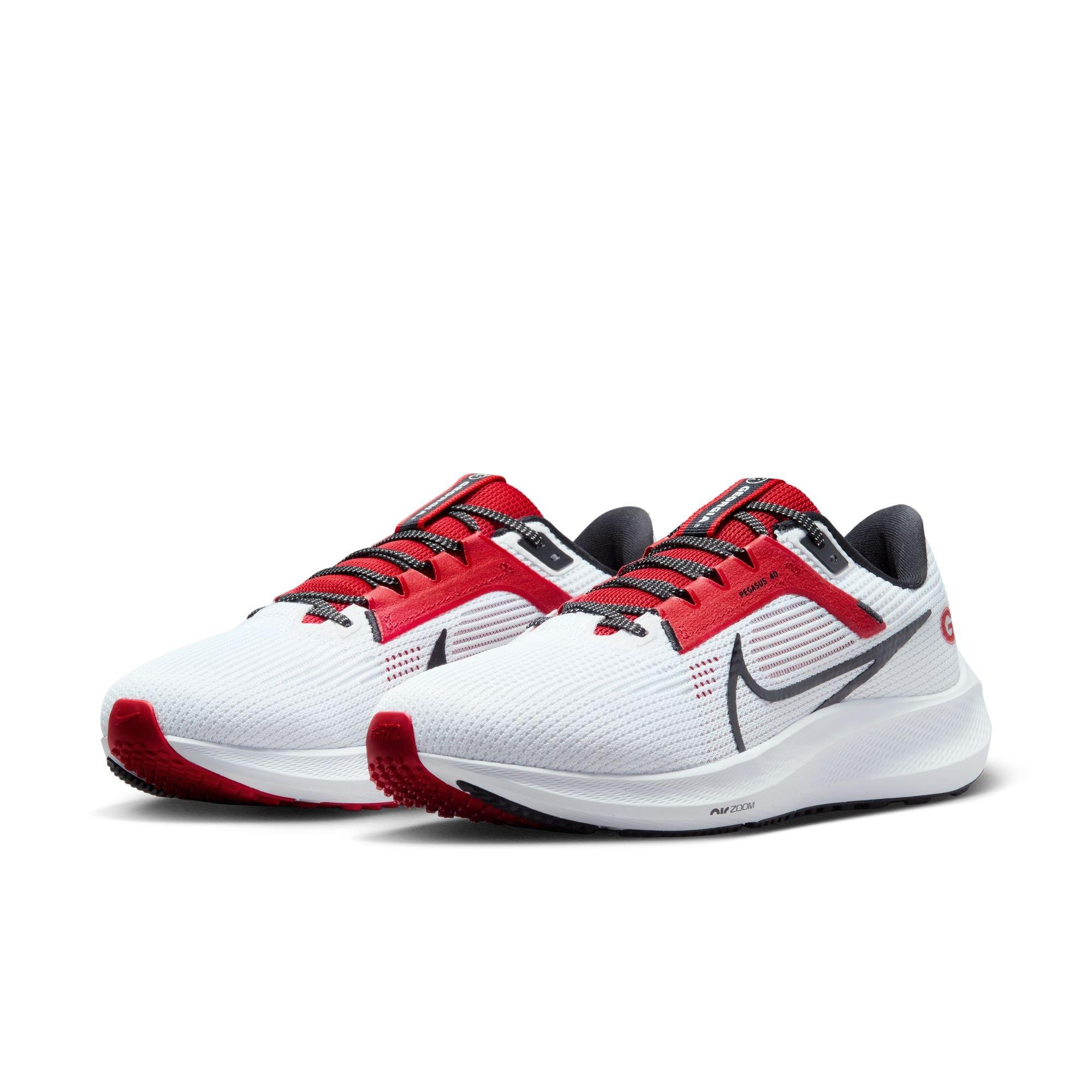 Nike Pegasus 40 "Georgia" Men's Running Shoe - WHITE/BLACK/UNIVERSITY RED Thumbnail View 4