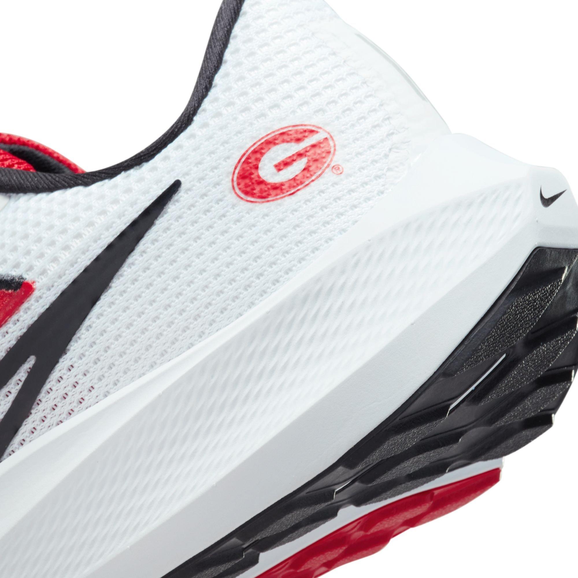 Nike Pegasus 40 "Georgia" Men's Running Shoe - WHITE/BLACK/UNIVERSITY RED Thumbnail View 6