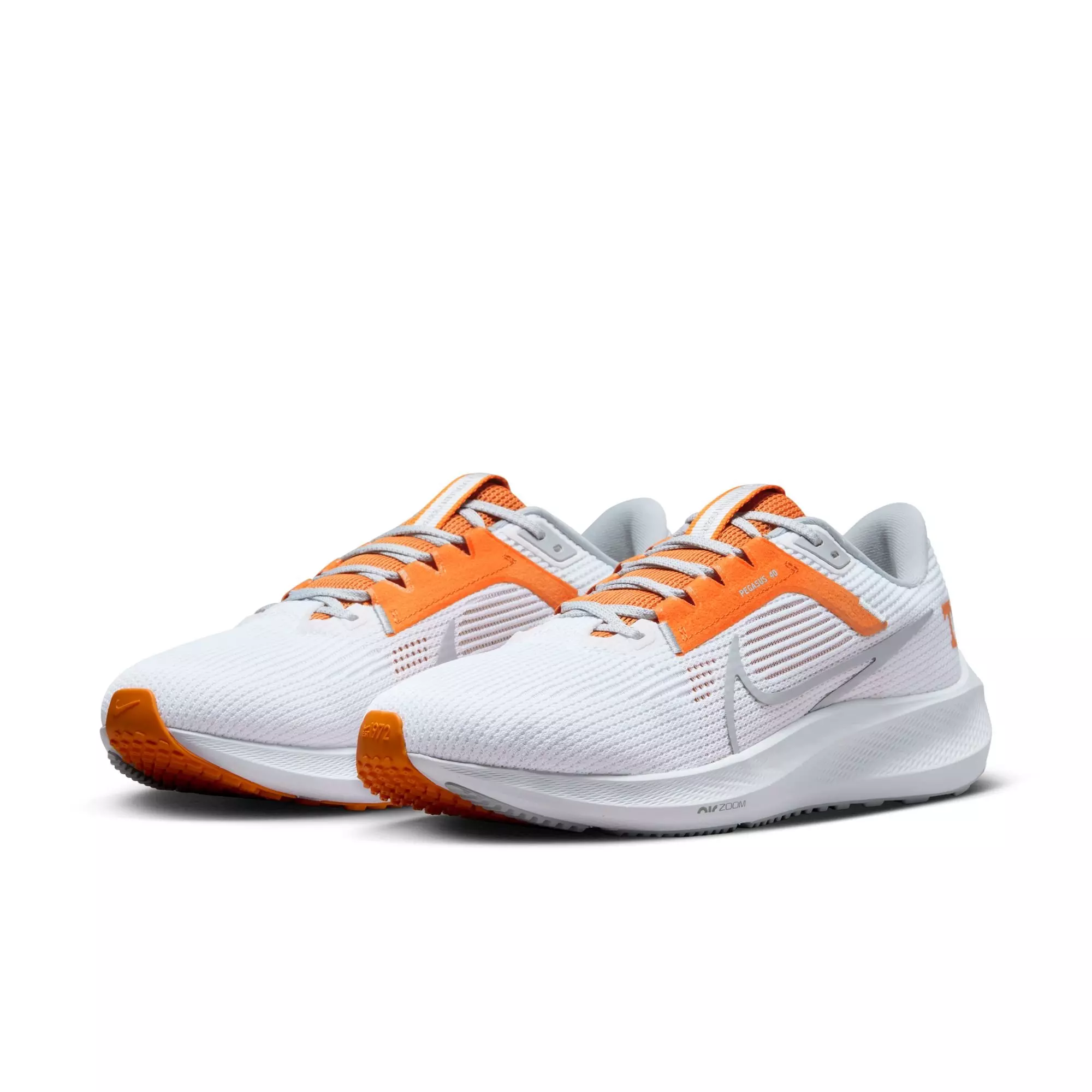 Nike Pegasus 40 "Tennessee" Men's Running Shoe - WHITE/WOLF GREY/BRIGHT CERAMIC