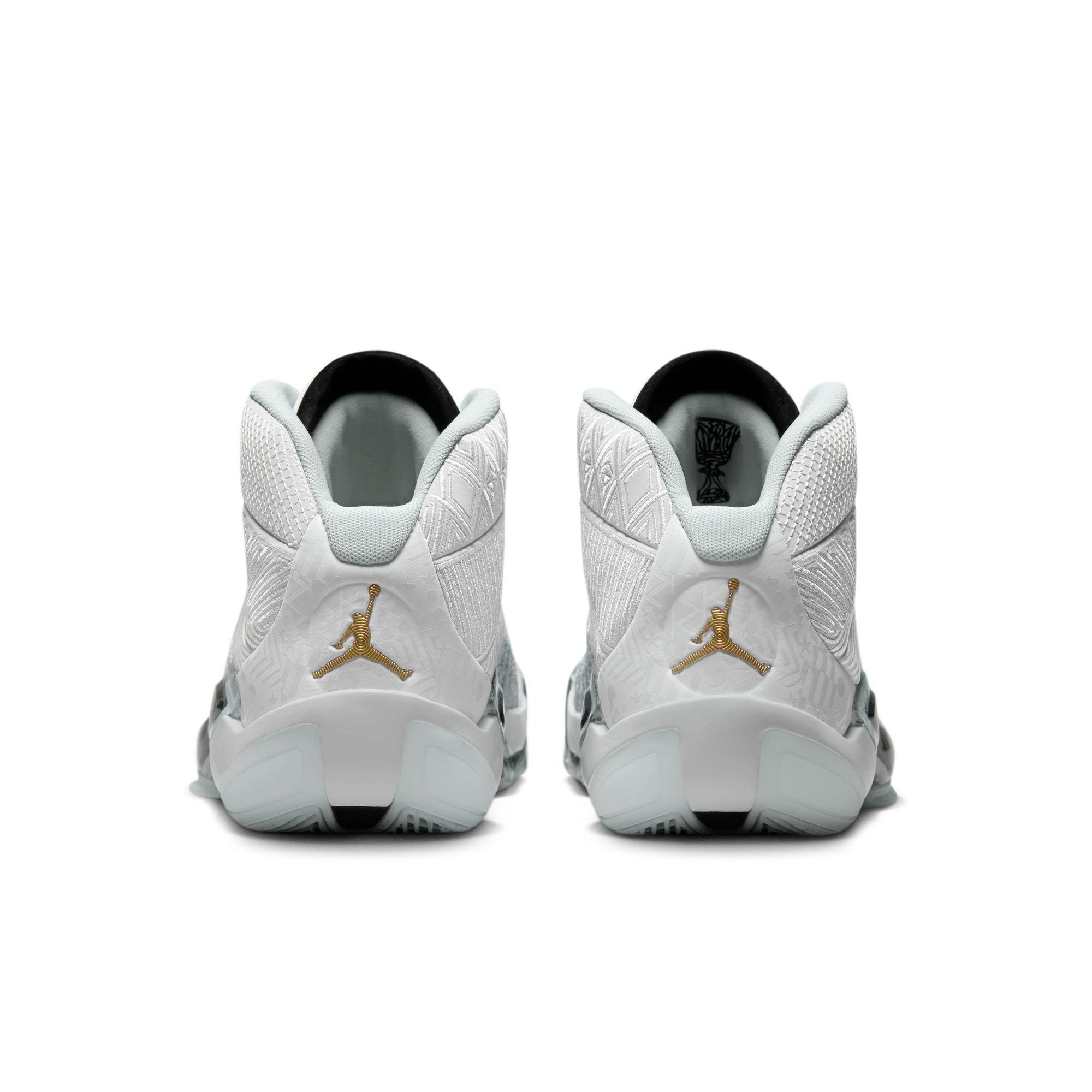 Nike Basketball Sneakers Men 11 White Black Gold Air Jordan XXXVIII 38 Low Shoes Jordan 38 Low  main image 4