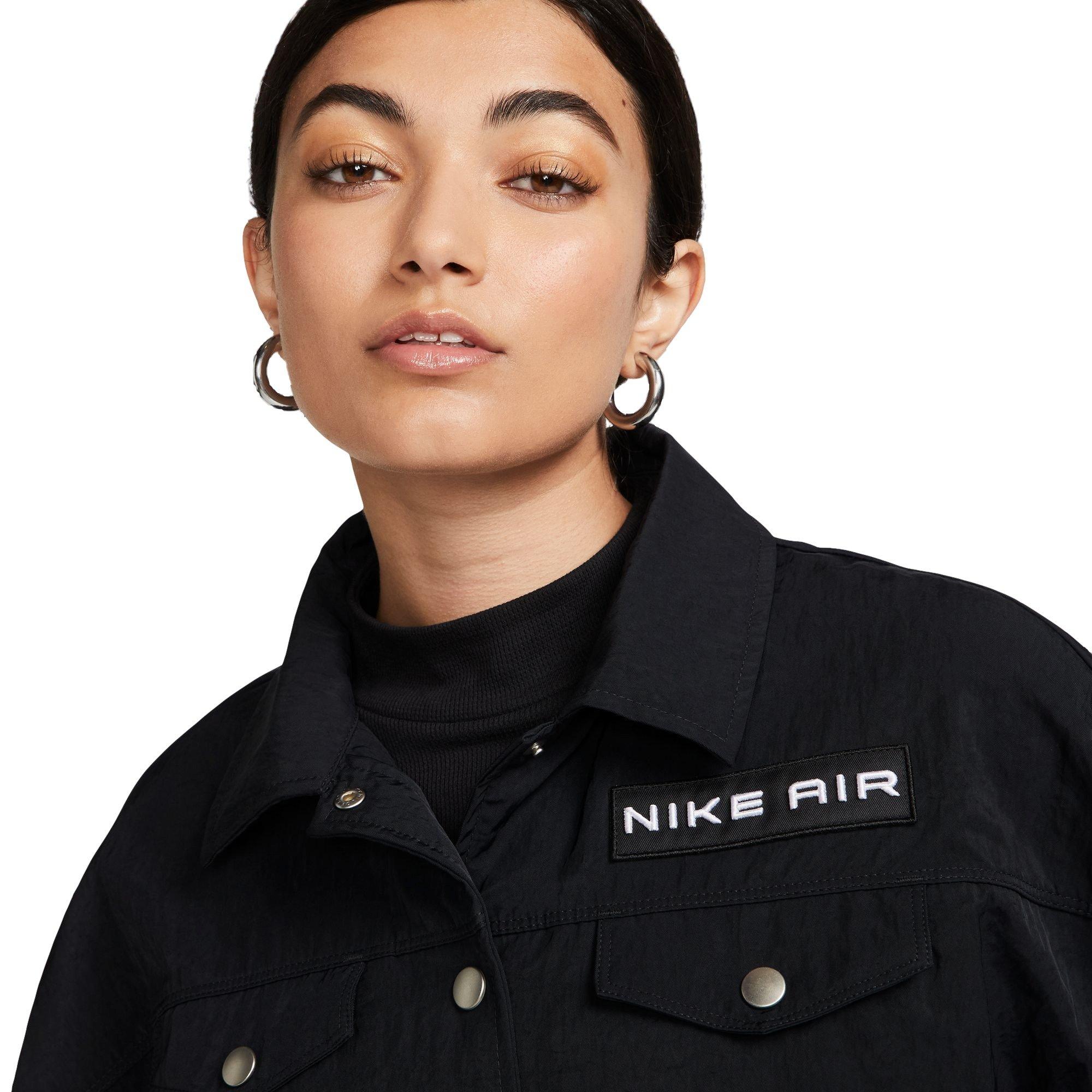 Nike Women's Air Modest Cropped Woven Jacket - BLACK Thumbnail View 3