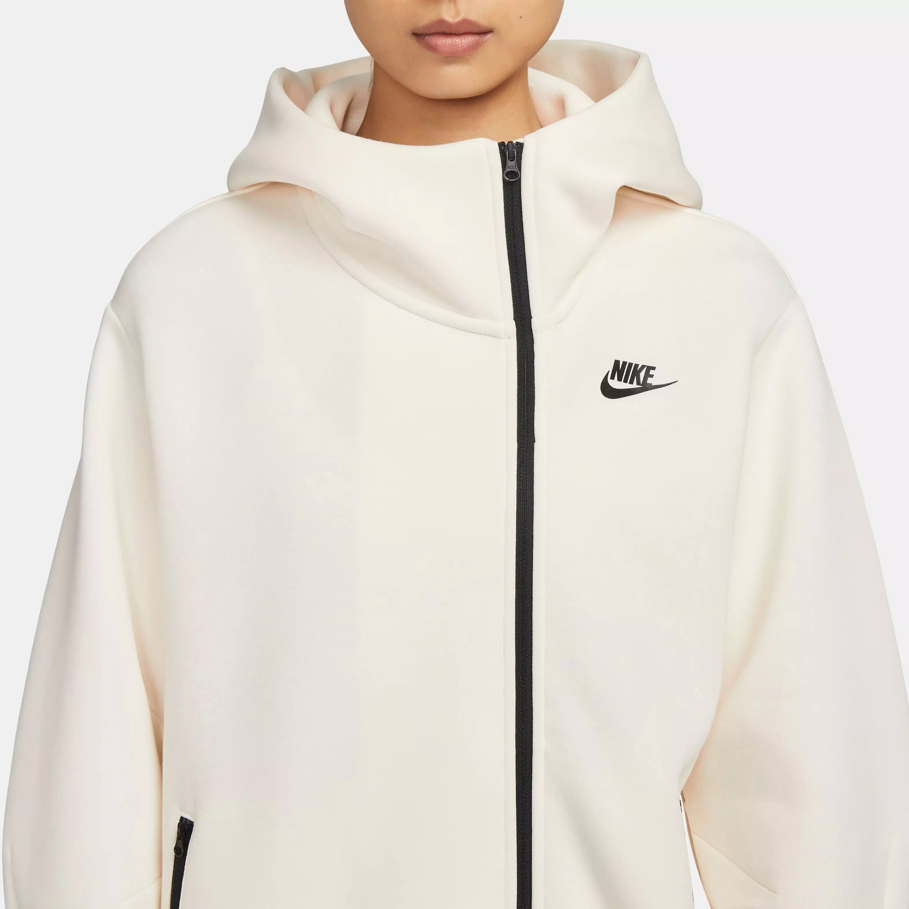 Nike Women's Sportswear Tech Fleece Oversized Loose Cape - IVORY