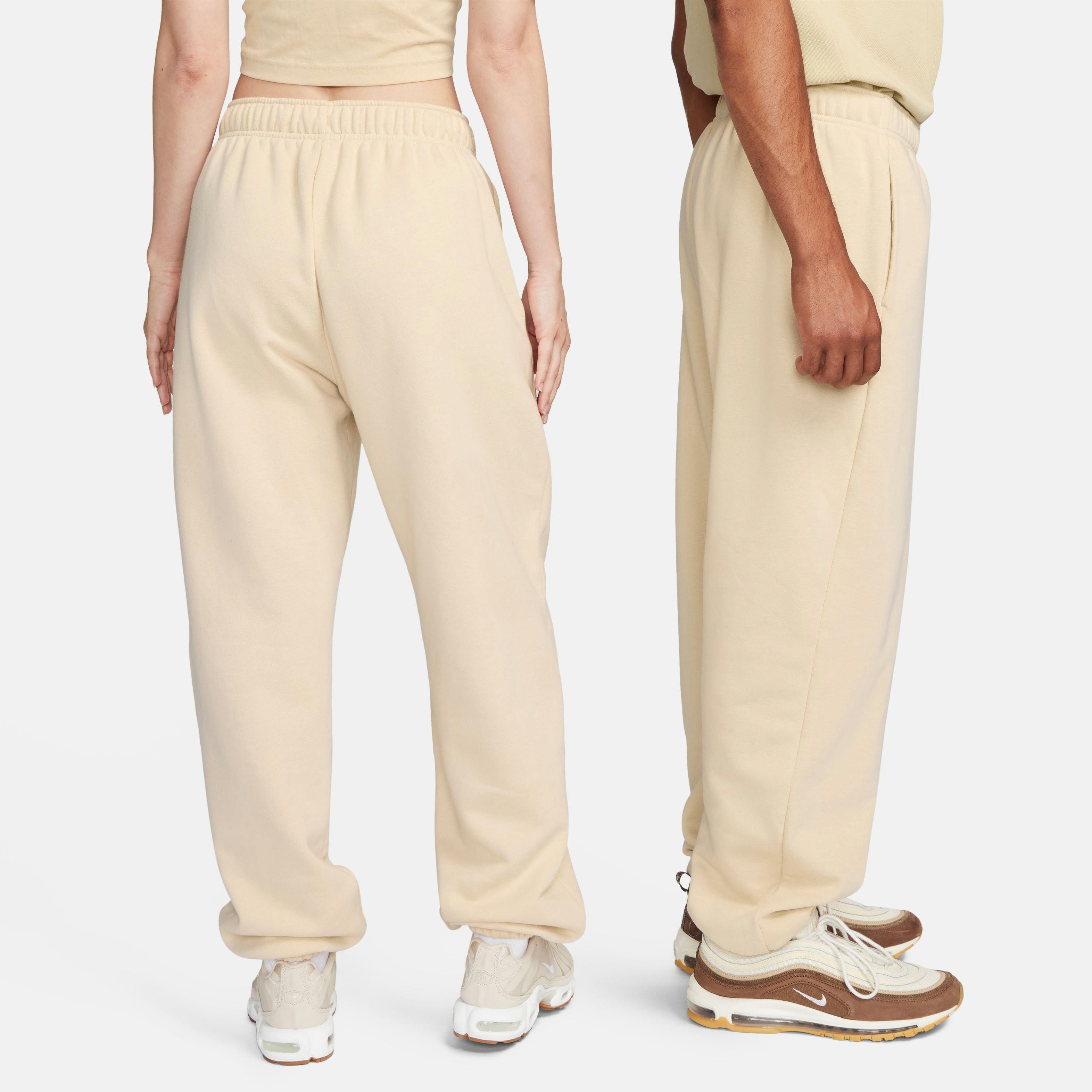 Nike Women's Sportswear Club Fleece Mid-Rise Wide-Leg Sweatpants - White -  Hibbett