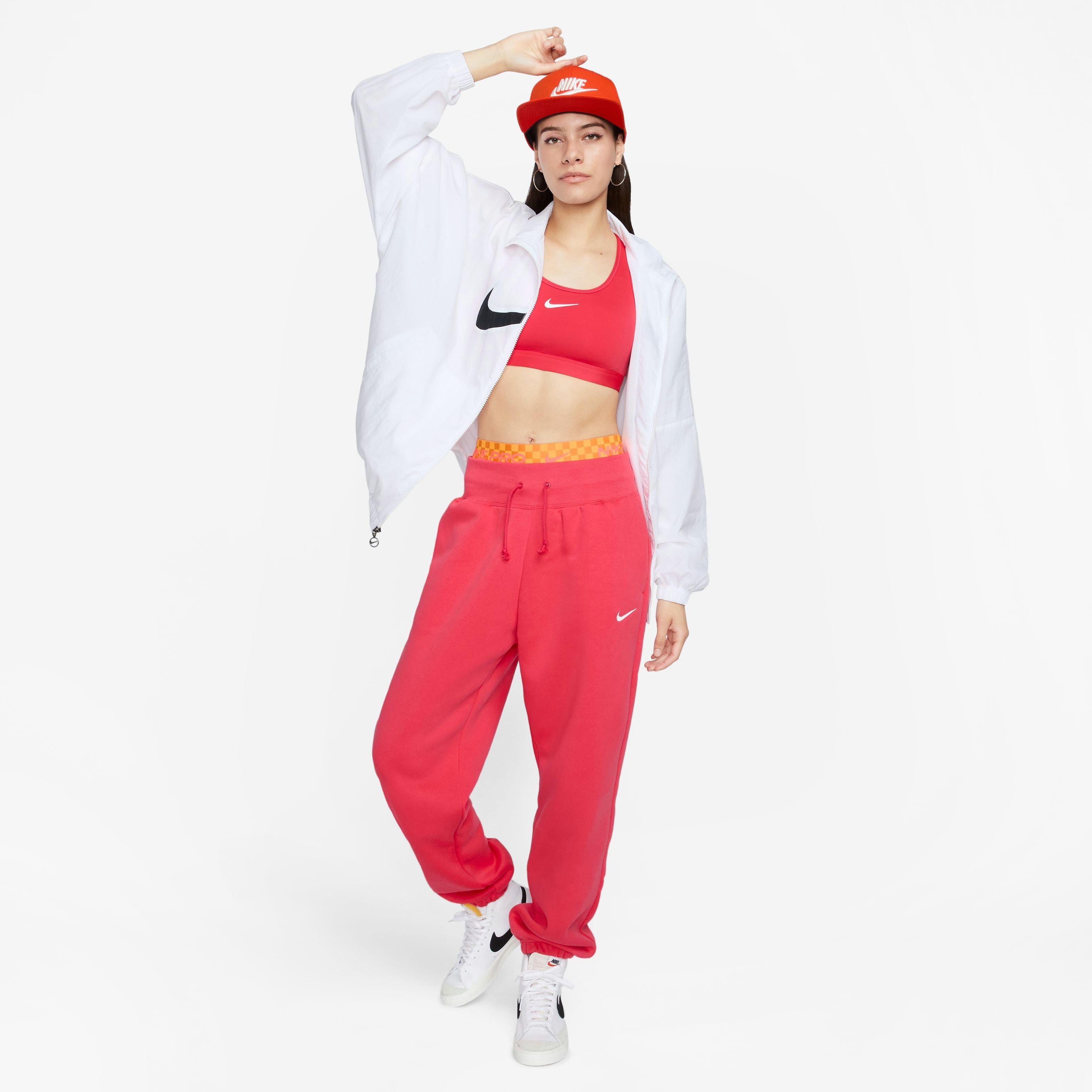 Nike Women's Sportswear Phoenix Fleece High-Rise Fleece Oversized Pants - Light Fusion Red - RED Thumbnail View 7