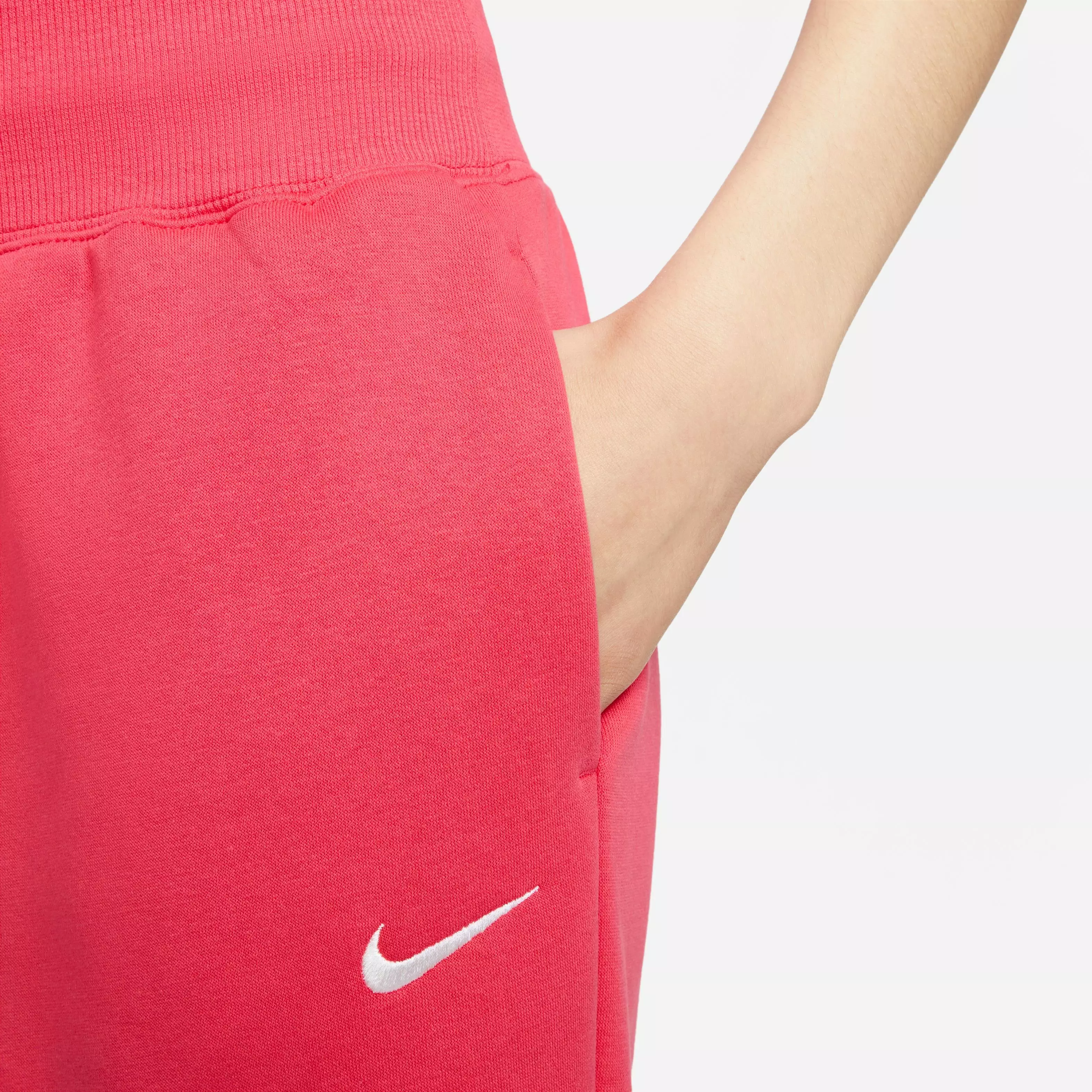 Nike Women's Sportswear Phoenix Fleece High-Rise Fleece Oversized Pants - Light Fusion Red - RED