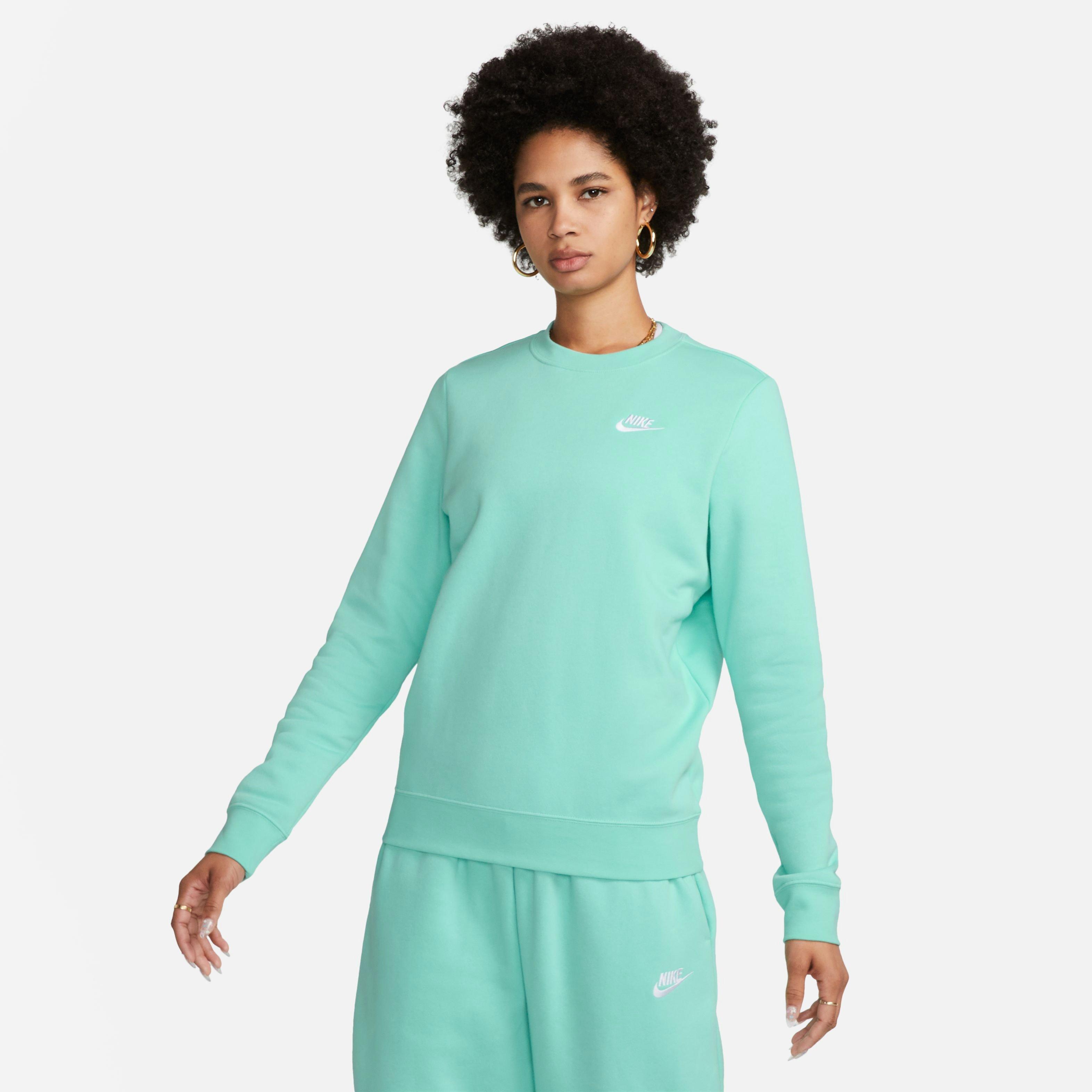 Green nike sweatshirt women's sale