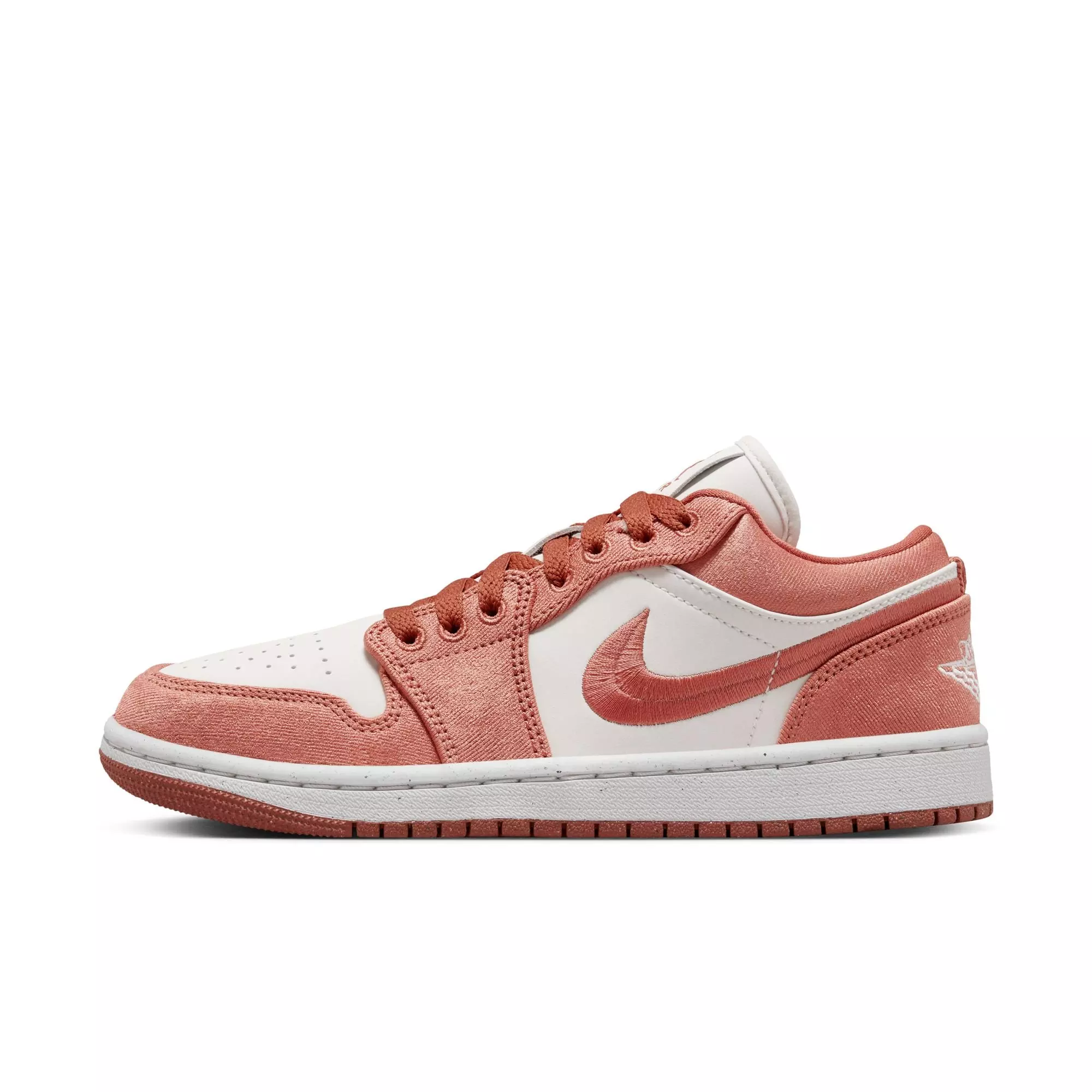 Jordan 1 Low SE "Peach Canvas" Women's Shoe - ORANGE/WHITE