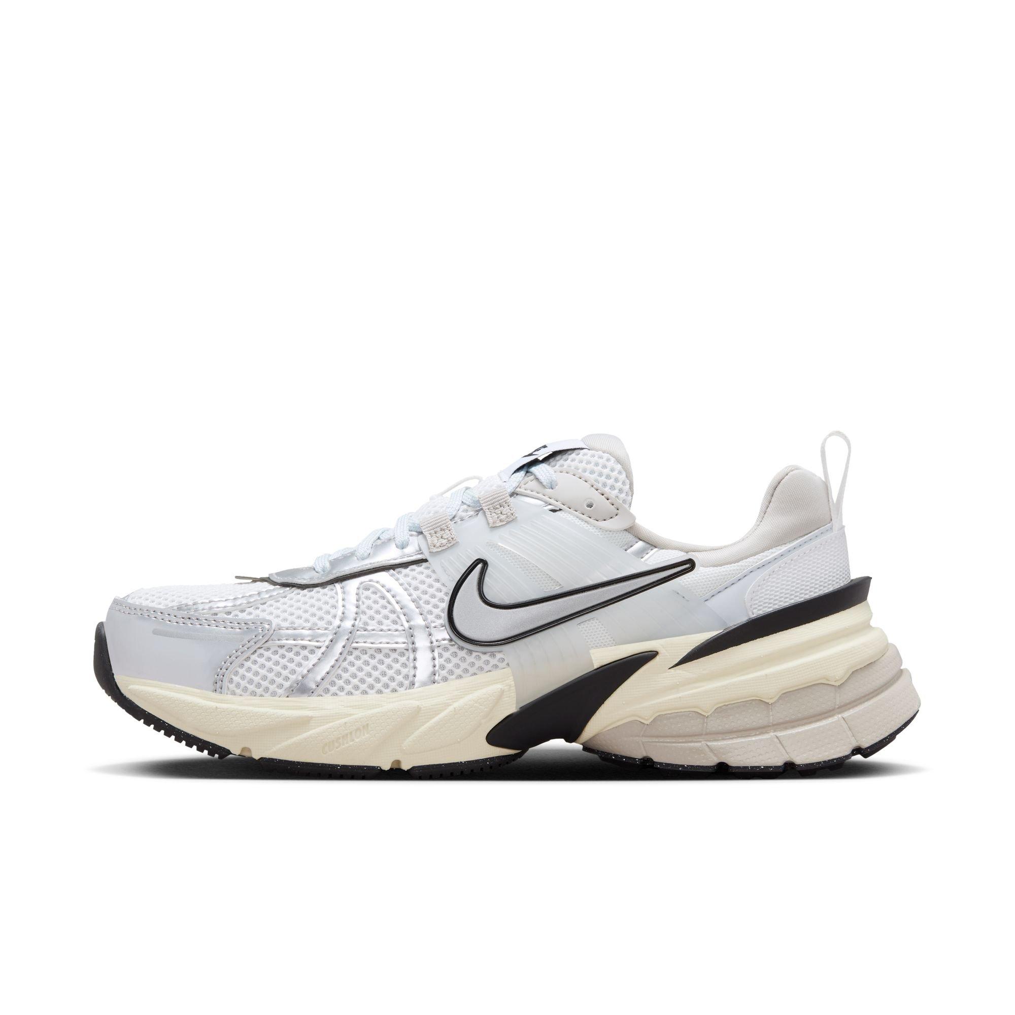 Nike V2K Run "Summit White/Metallic Silver" Women's Running Shoe - SUMMIT WHITE/METALLIC SILVER Thumbnail View 6