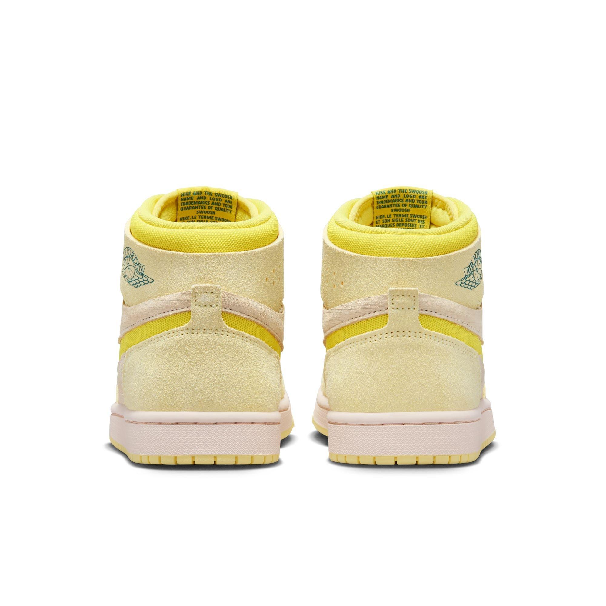 Jordan 1 Zoom CMFT 2 "Citron Tint/Dynamic Yellow/Muslin" Women's Shoe - CITRON TINT/DYNAMIC YELLOW/MUSLIN Thumbnail View 8