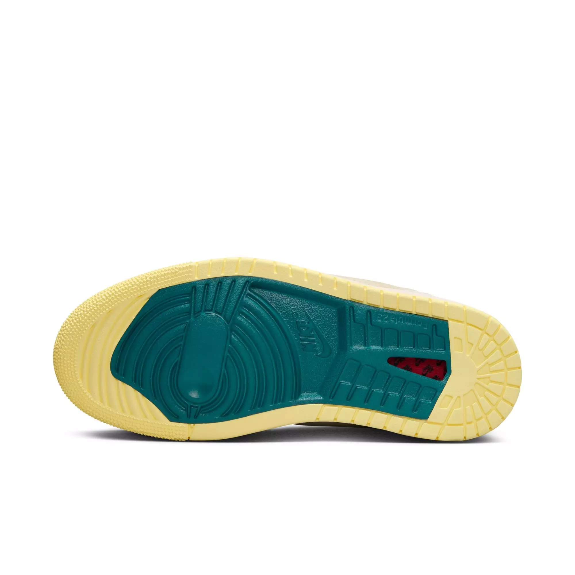 Jordan 1 Zoom CMFT 2 "Citron Tint/Dynamic Yellow/Muslin" Women's Shoe - CITRON TINT/DYNAMIC YELLOW/MUSLIN