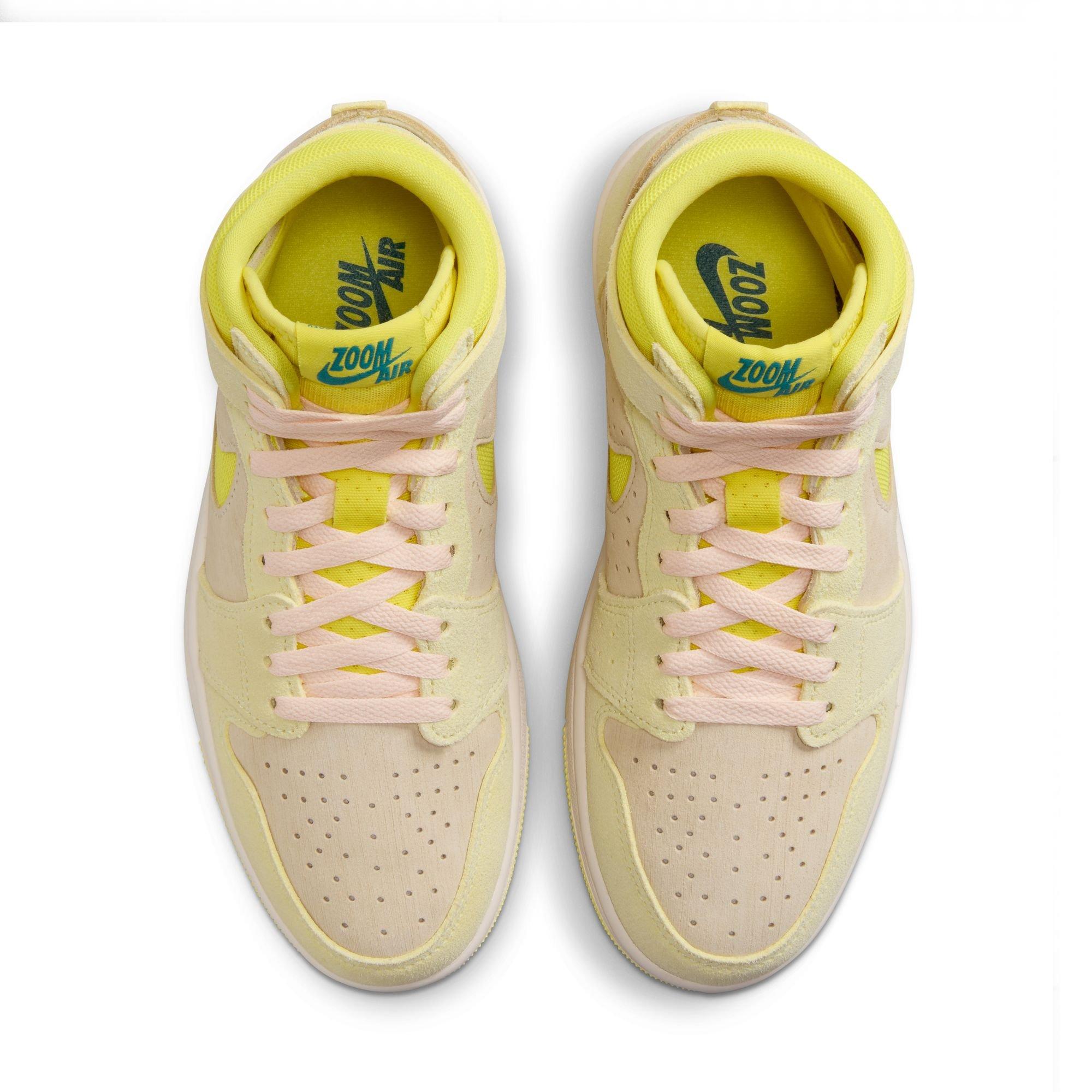 Jordan 1 Zoom CMFT 2 "Citron Tint/Dynamic Yellow/Muslin" Women's Shoe - CITRON TINT/DYNAMIC YELLOW/MUSLIN Thumbnail View 9