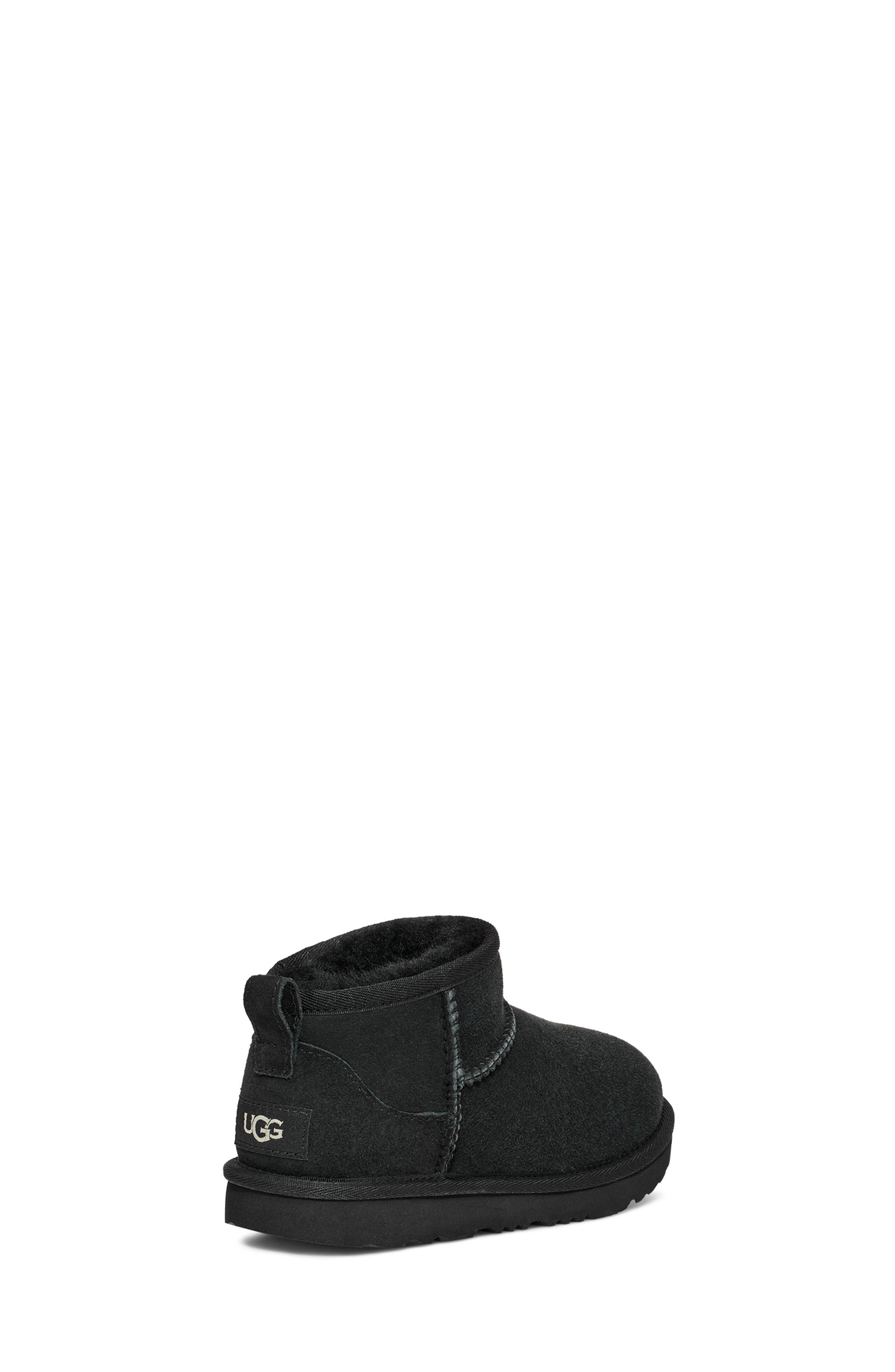 UGG Classic Ultra Mini Grade School Girls' "Black" Boot