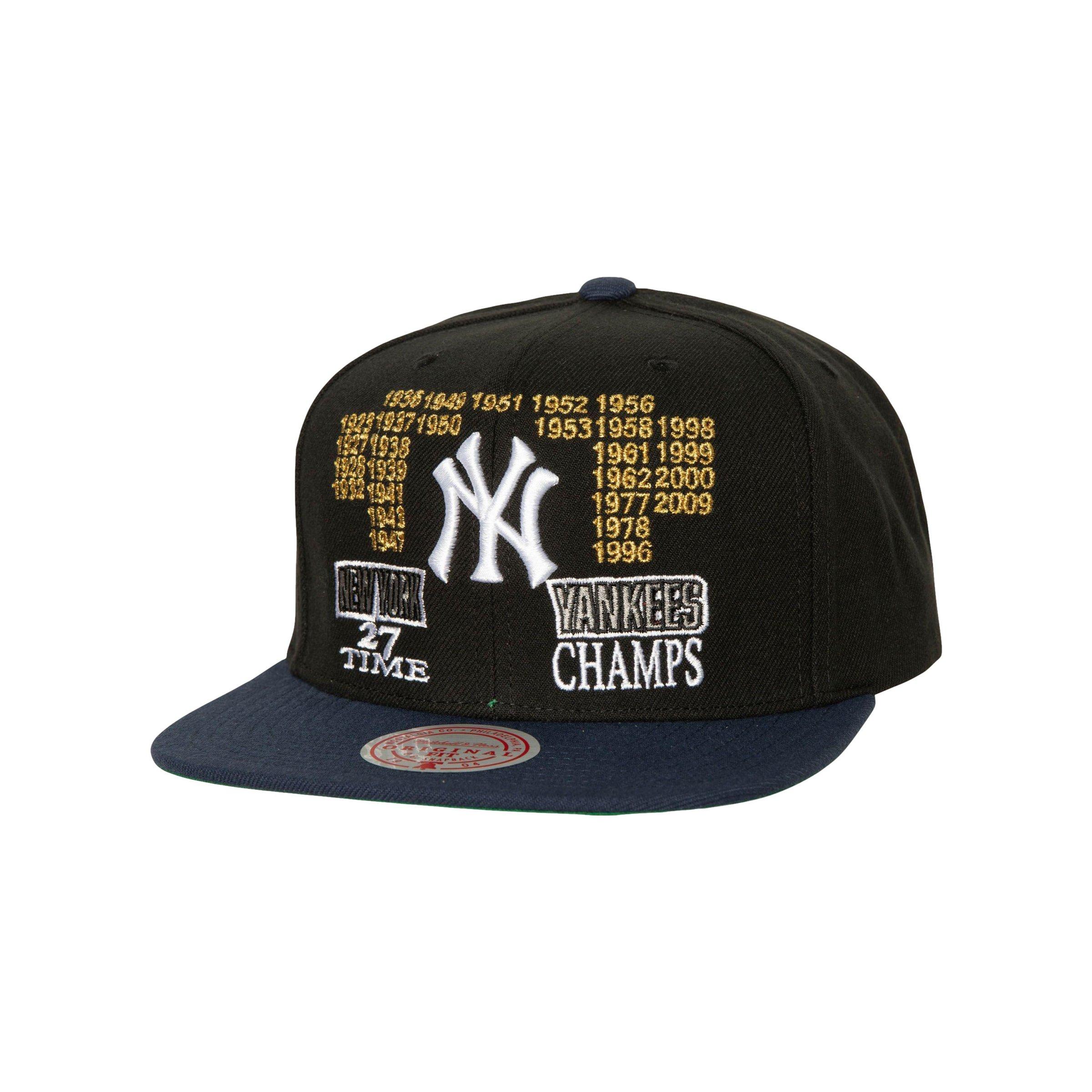 Mitchell & Ness New York Yankees Champ is Here Snapback - BLACK/NAVY Thumbnail View 1