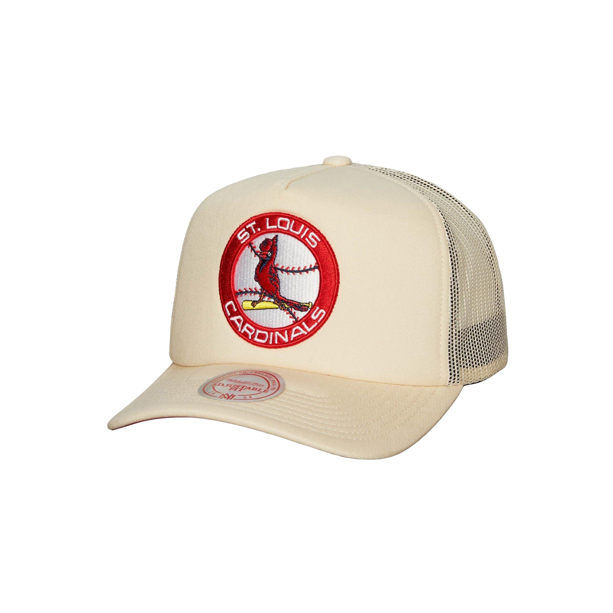 Mitchell & Ness Boston Red Sox Cooperstown MLB Evergreen Trucker Snapback  Hat Cap - Off White