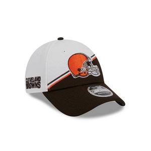 New Era Cleveland Browns 9FORTY '23 NFL Sideline Snapback Hat
