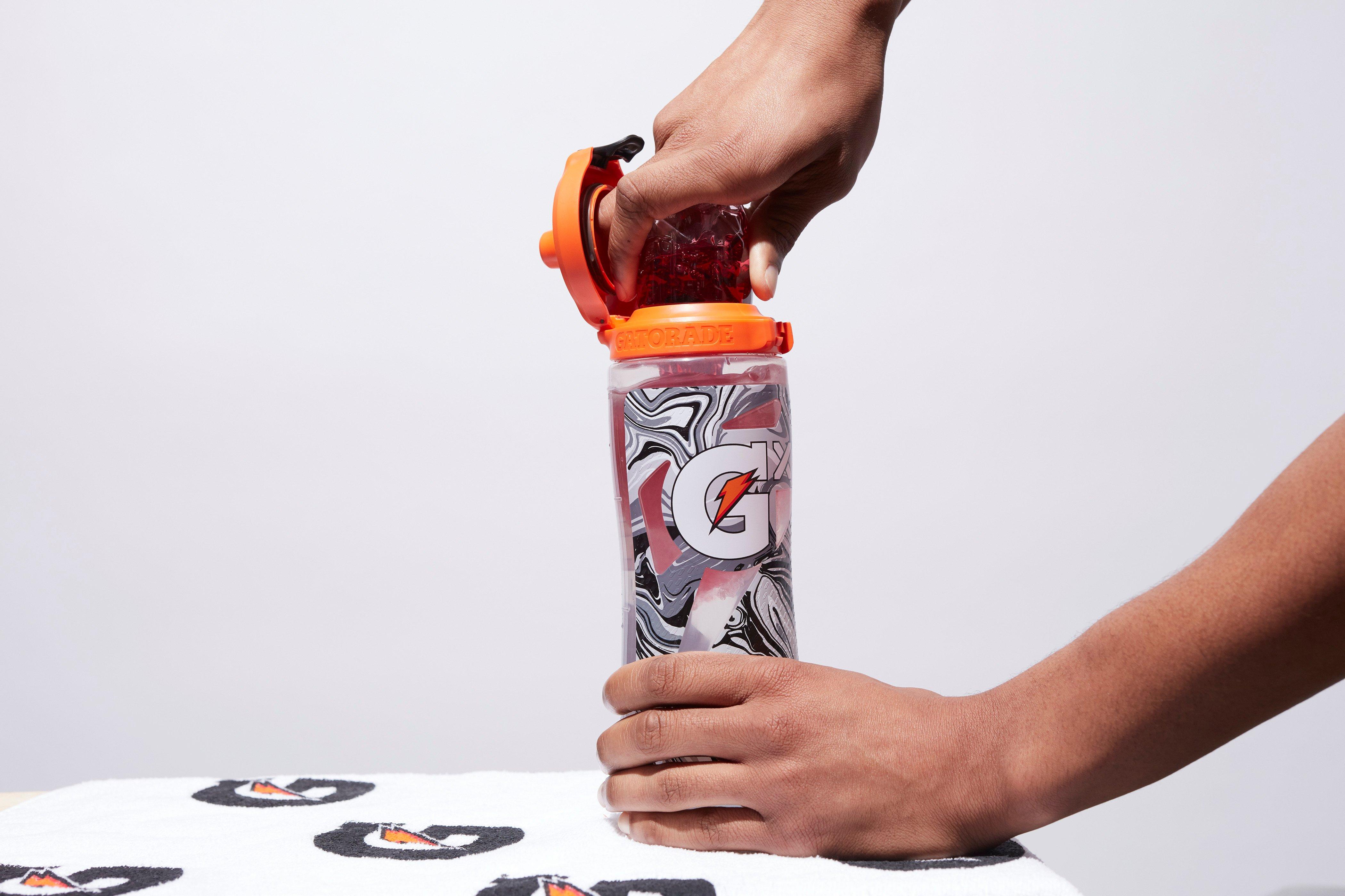 Gatorade Gx 30oz. Marble Black Water Bottle