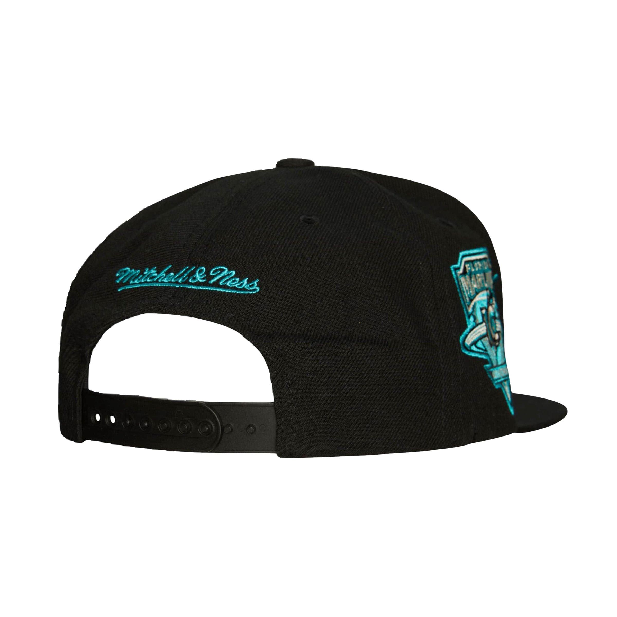 Mitchell & Ness Florida Marlins Classic Cooperstown Black Snapback