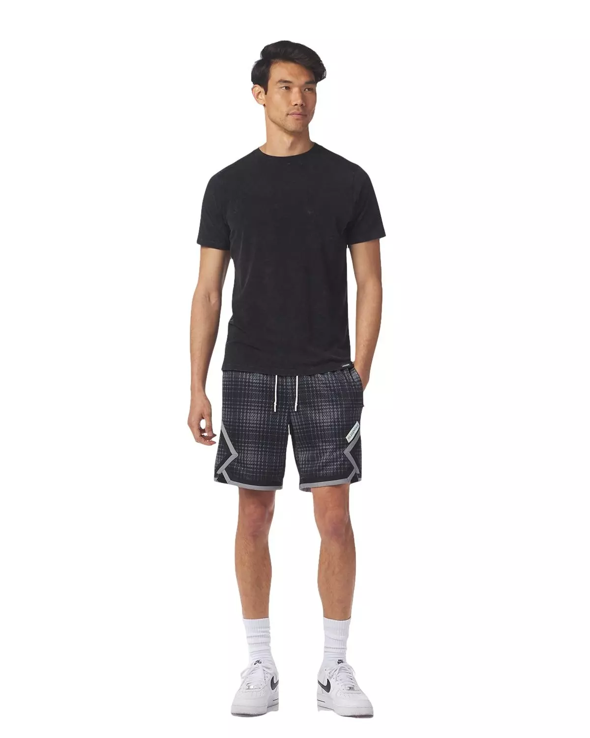 Legends Men's Crossover Plaid Shorts - BLACK