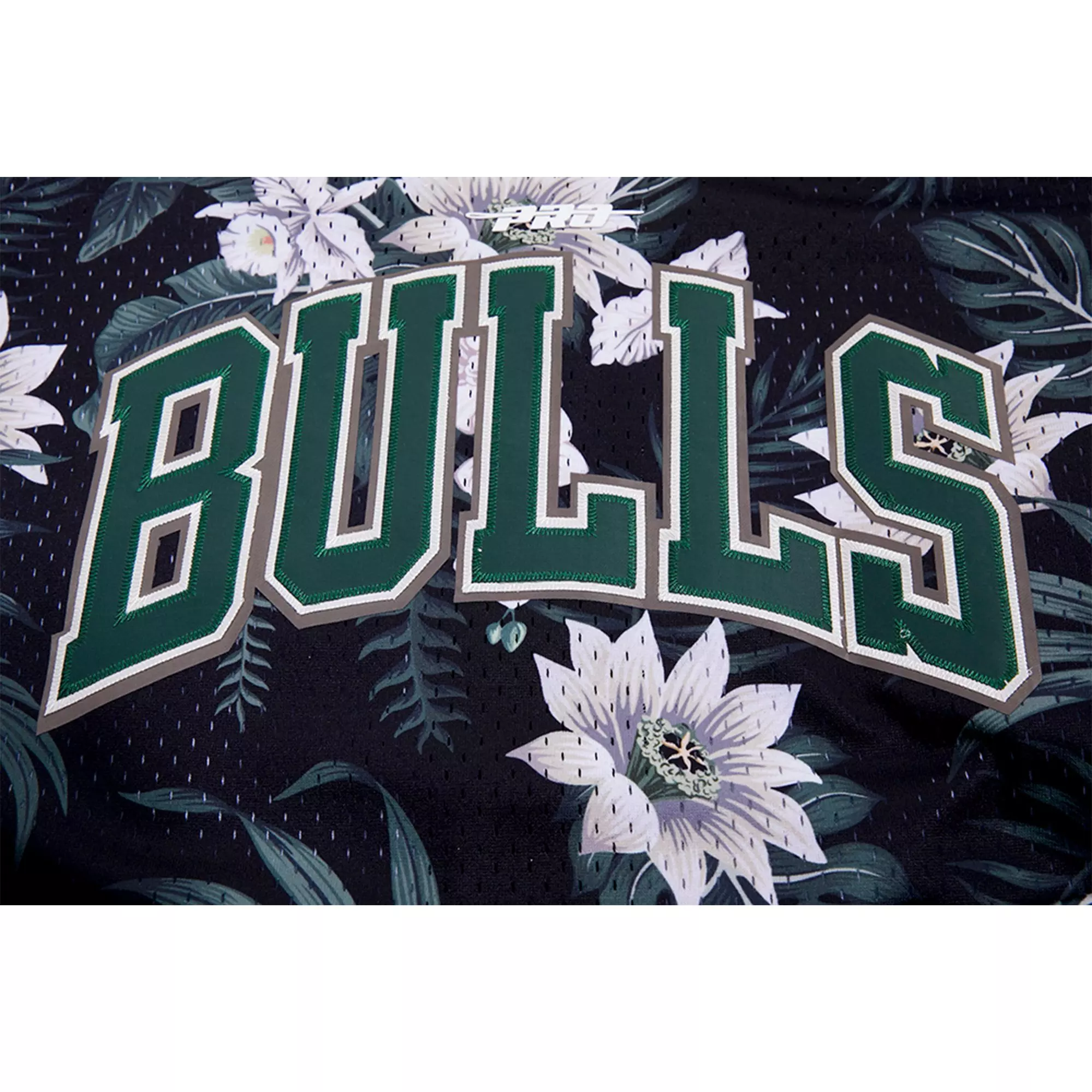 Pro Standard Men's Chicago Bulls Cabana Jersey - BLACK/TAN