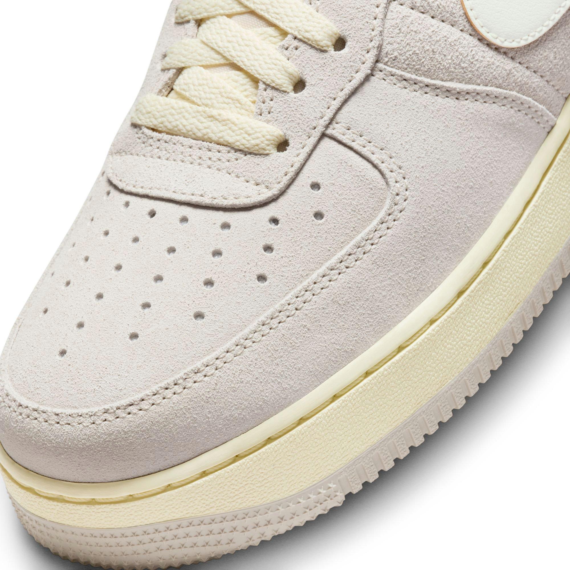 Nike Air Force 1 '07 LV8 Arctic Orange/Velvet Brown/Coconut Milk Men's  Shoe - Hibbett