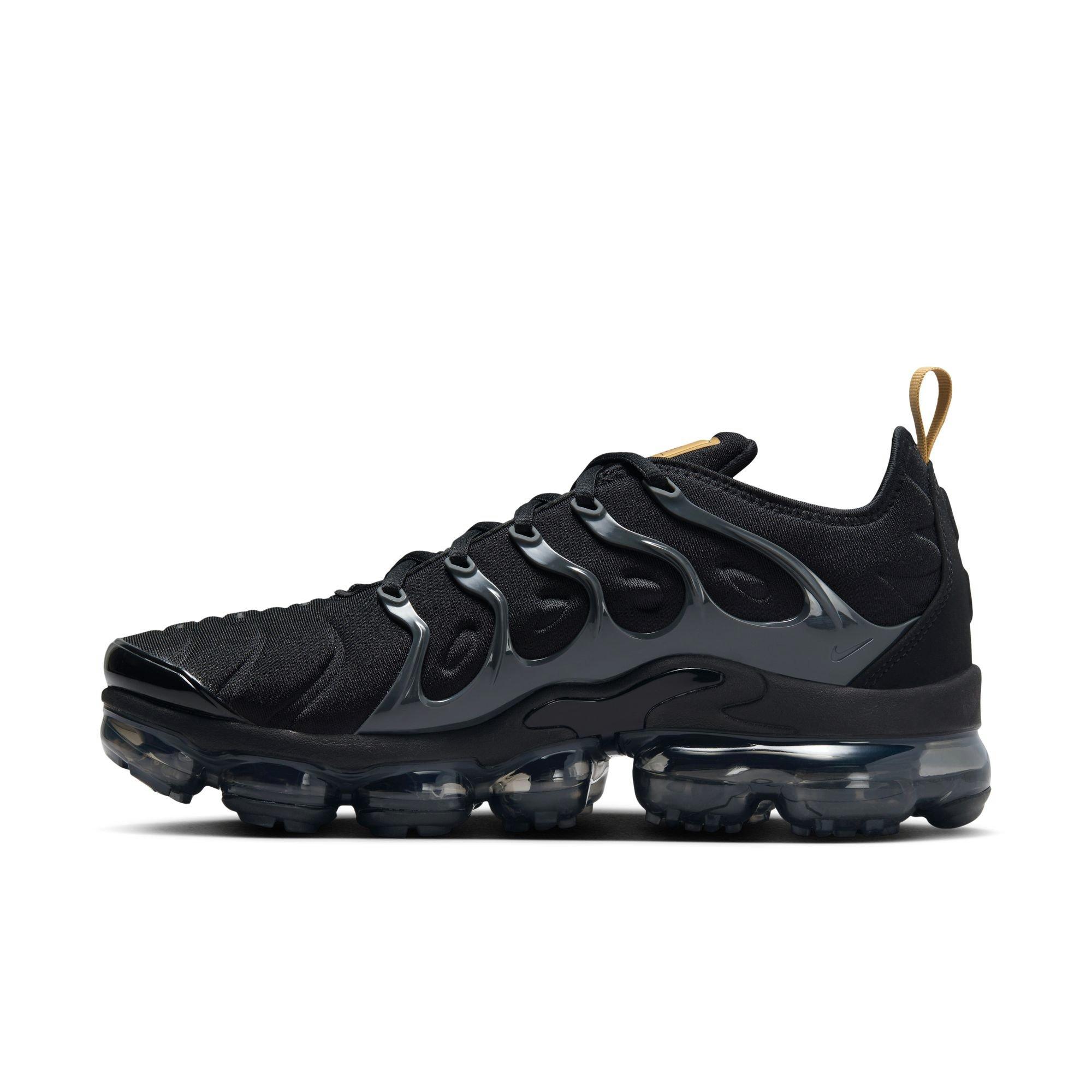 Nike Air VaporMax Plus "Black/Metallic Gold" Men's Shoe - BLACK/METALLIC GOLD/ANTHRACITE Thumbnail View 8