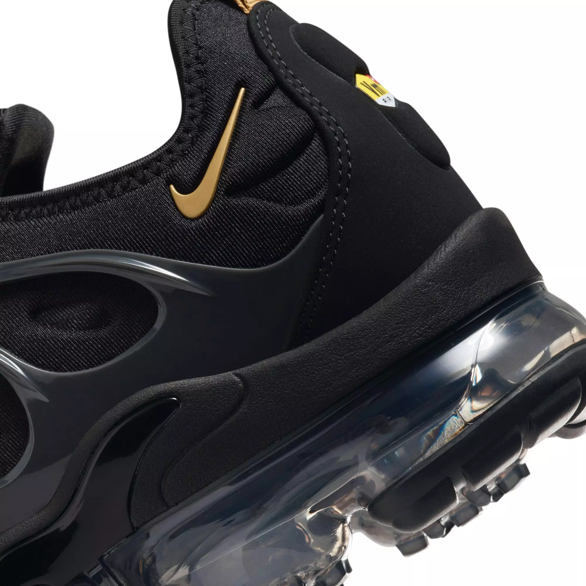 Nike Air VaporMax Plus "Black/Metallic Gold" Men's Shoe - BLACK/METALLIC GOLD/ANTHRACITE