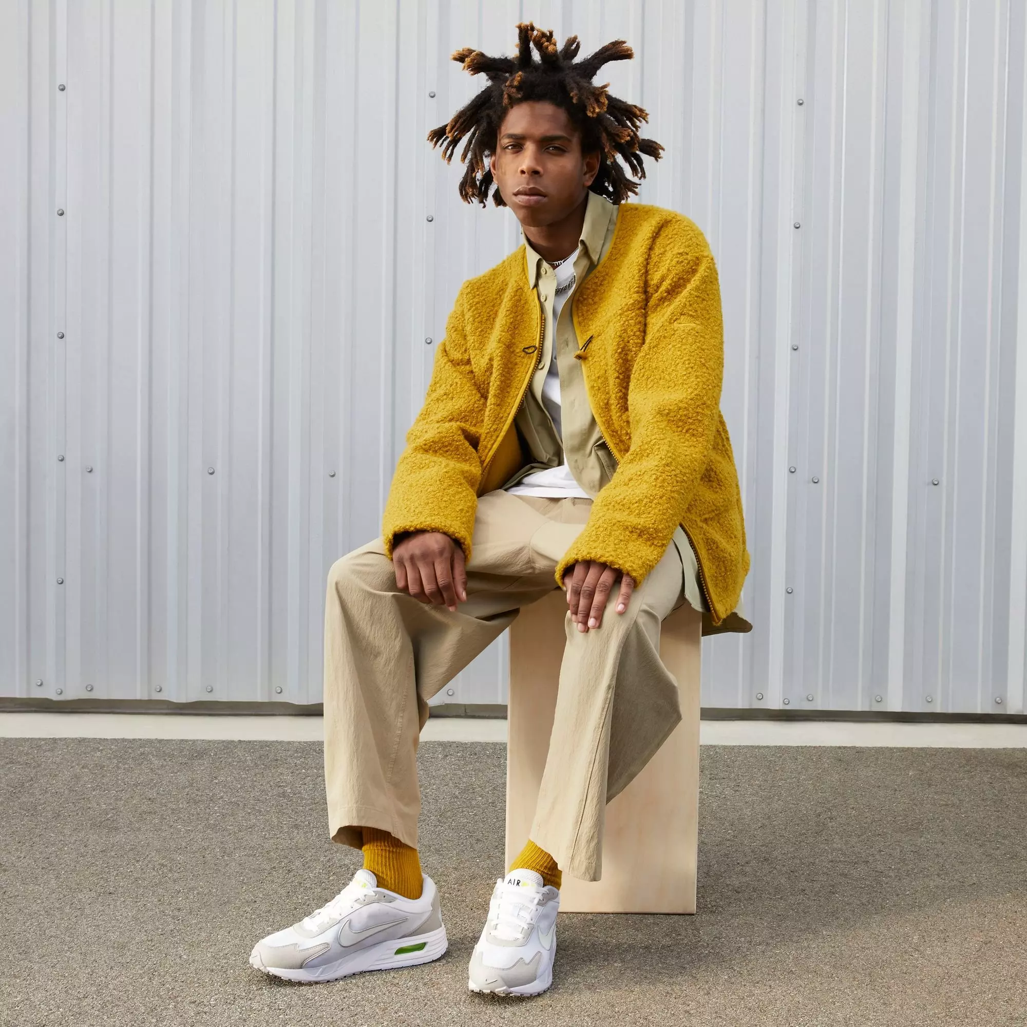 Nike Air Max Solo "Phantom/White/Football Grey/Volt" Men's Shoe - OFF-WHITE