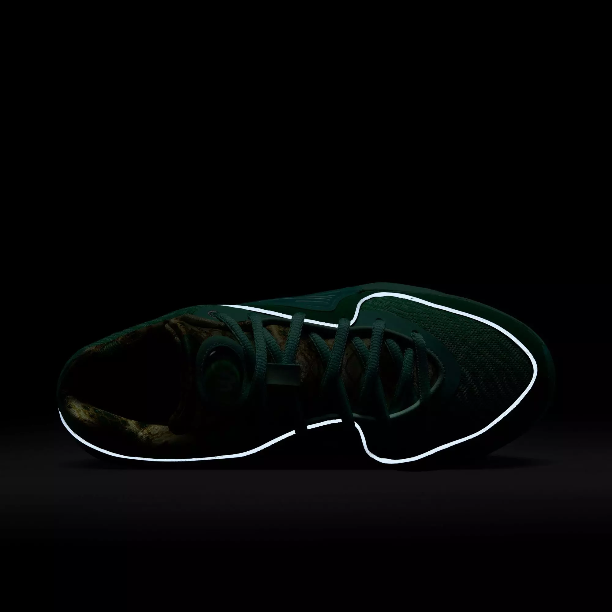 Nike KD16 "Mint Foam/Metallic Silver/Emerald Rose" Men's Basketball Shoe -  MINT FOAM/METALLIC SILVER/EMERALD RISE