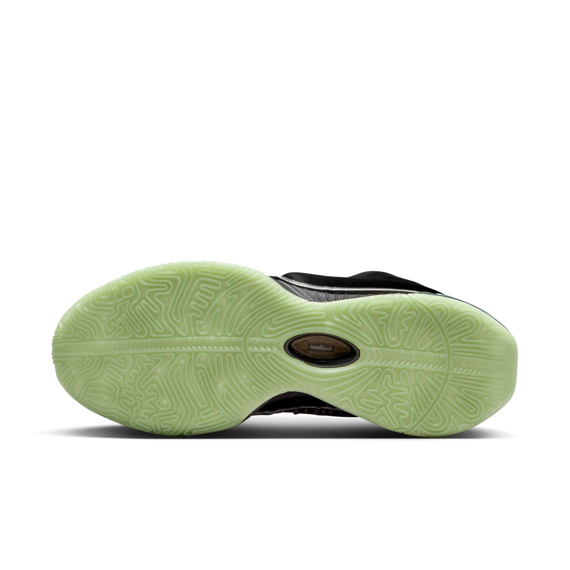 Nike LeBron XXI "Tahitian" Men's Basketball Shoe - BLACK/METALLIC PEWTER/IRON GREY Thumbnail View 11