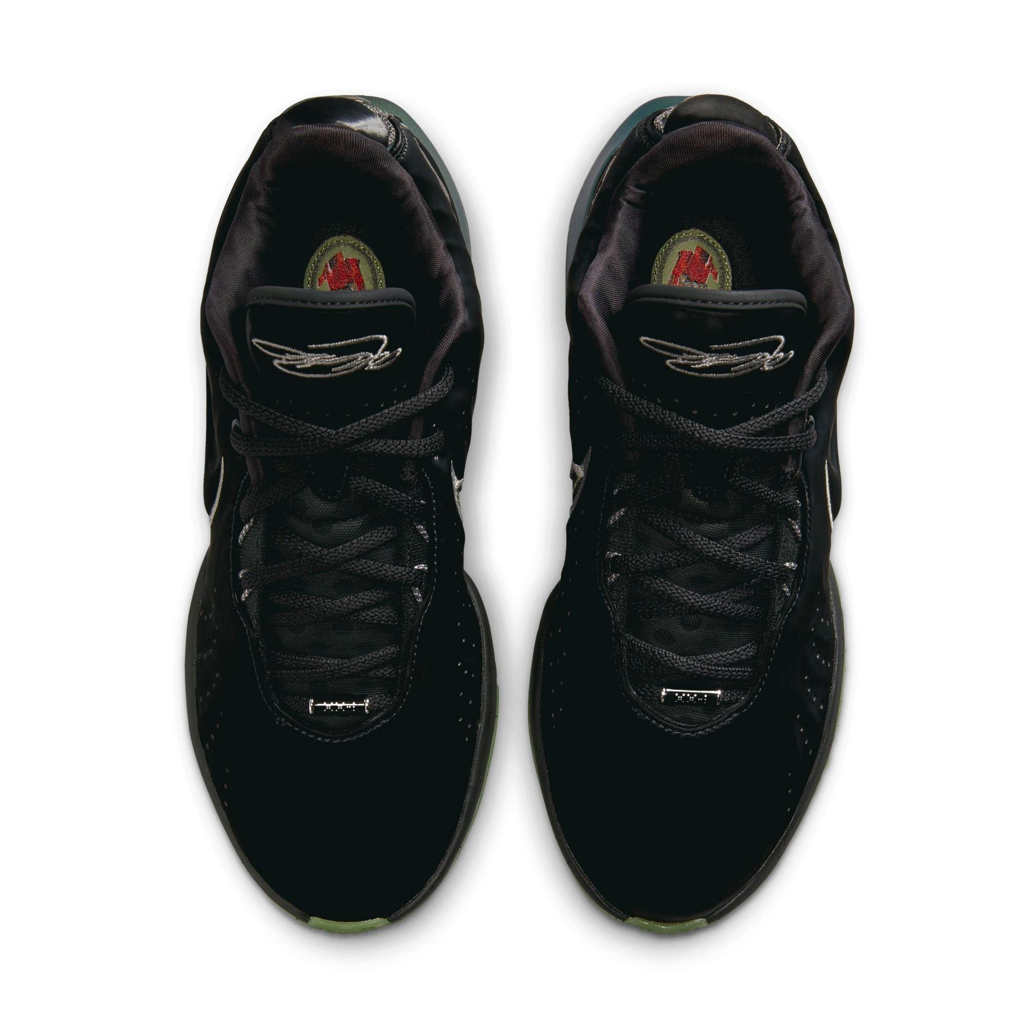 Nike LeBron XXI "Tahitian" Men's Basketball Shoe - BLACK/METALLIC PEWTER/IRON GREY Thumbnail View 10