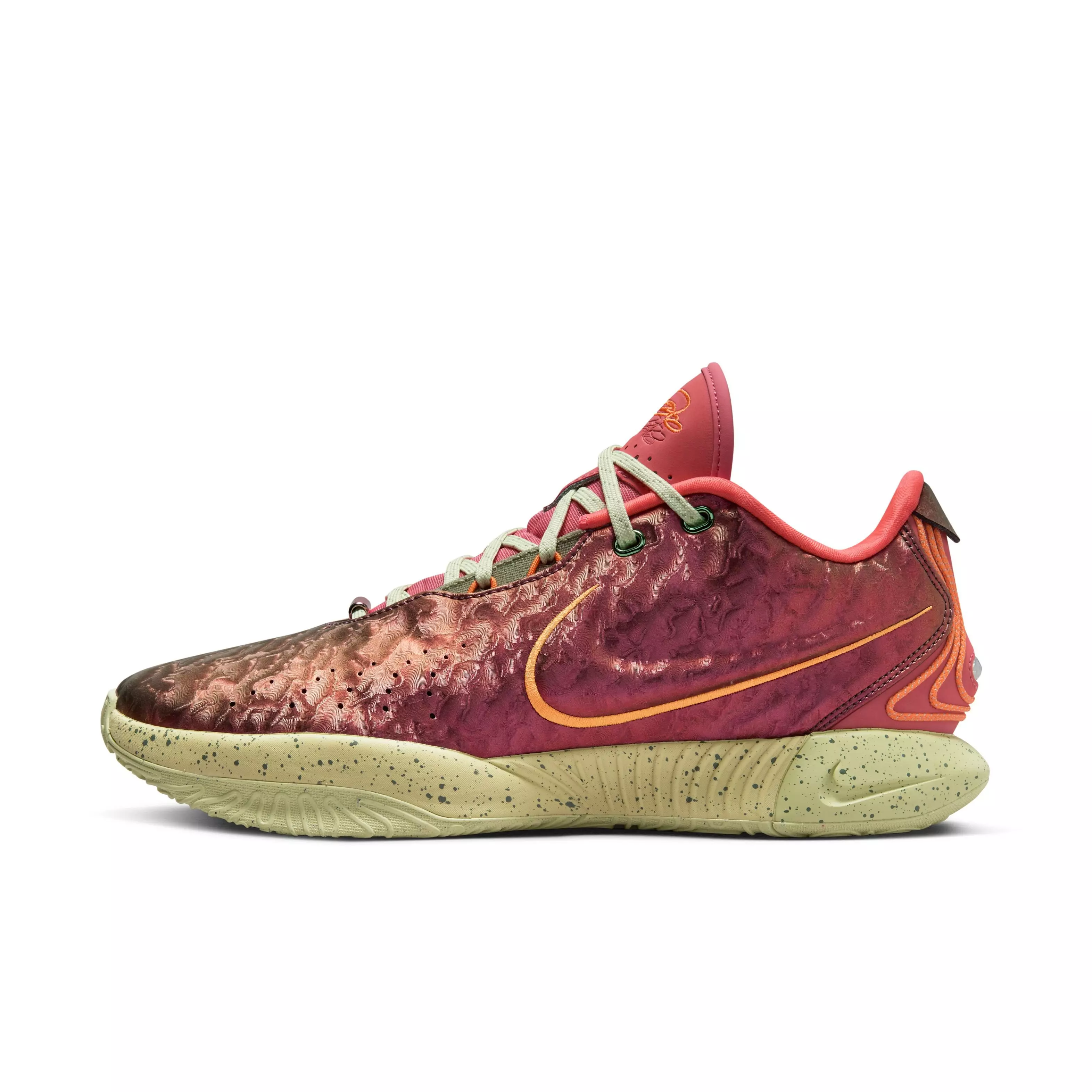 Nike LeBron XXI "Queen Conch" Men's Basketball Shoe - EMBER GLOW/ELEMENTAL GOLD