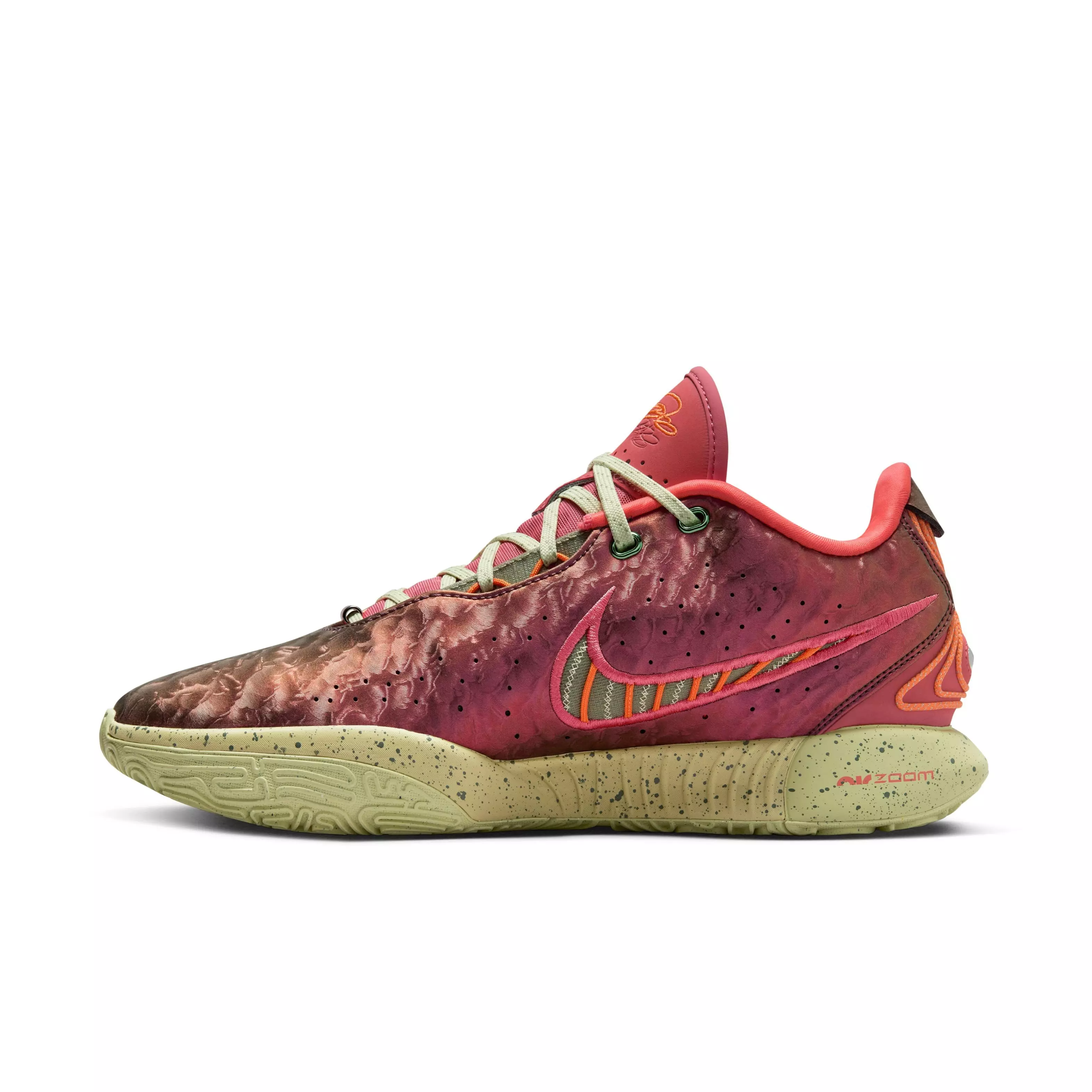 Nike LeBron XXI "Queen Conch" Men's Basketball Shoe - EMBER GLOW/ELEMENTAL GOLD