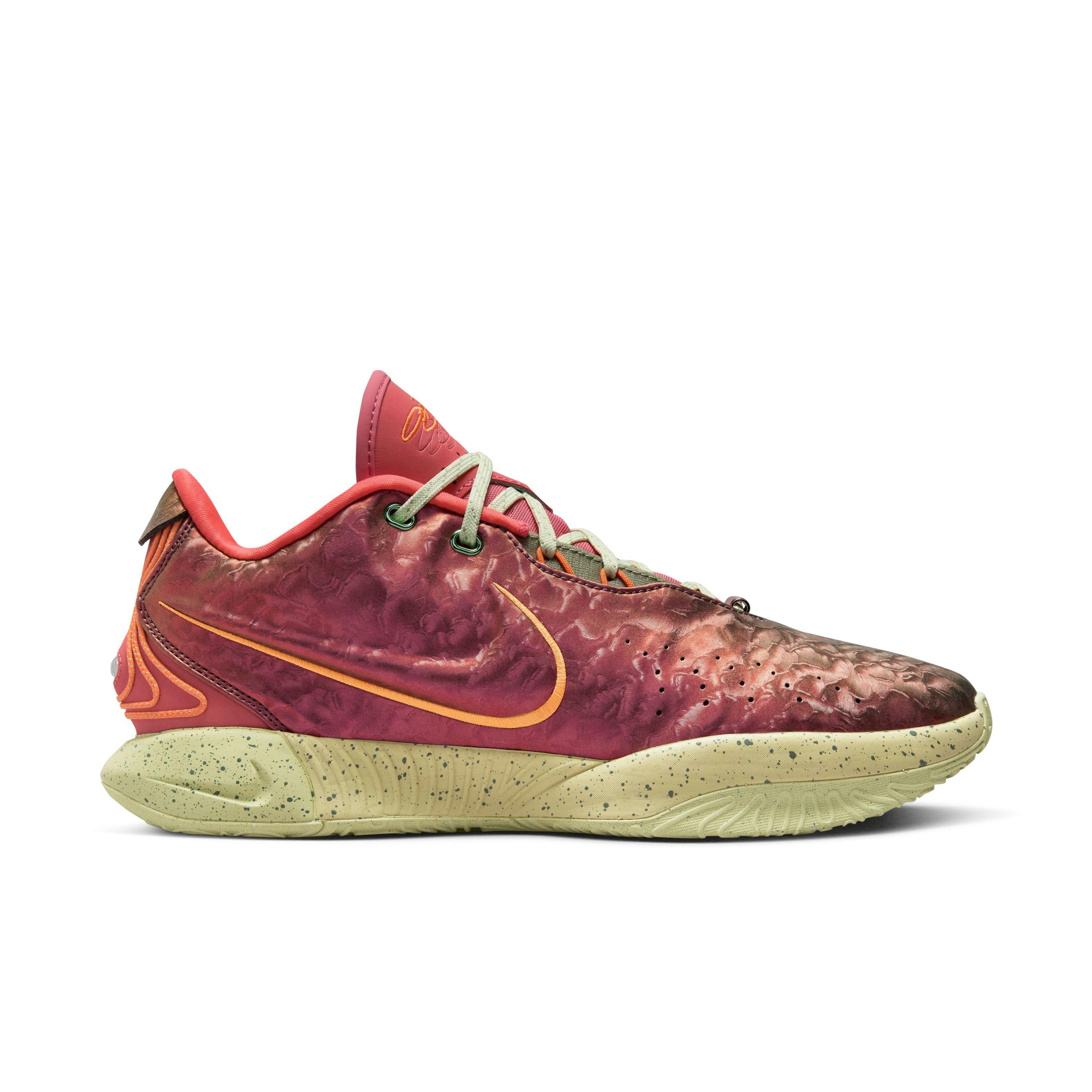 Nike LeBron XXI "Queen Conch" Men's Basketball Shoe - EMBER GLOW/ELEMENTAL GOLD Thumbnail View 1