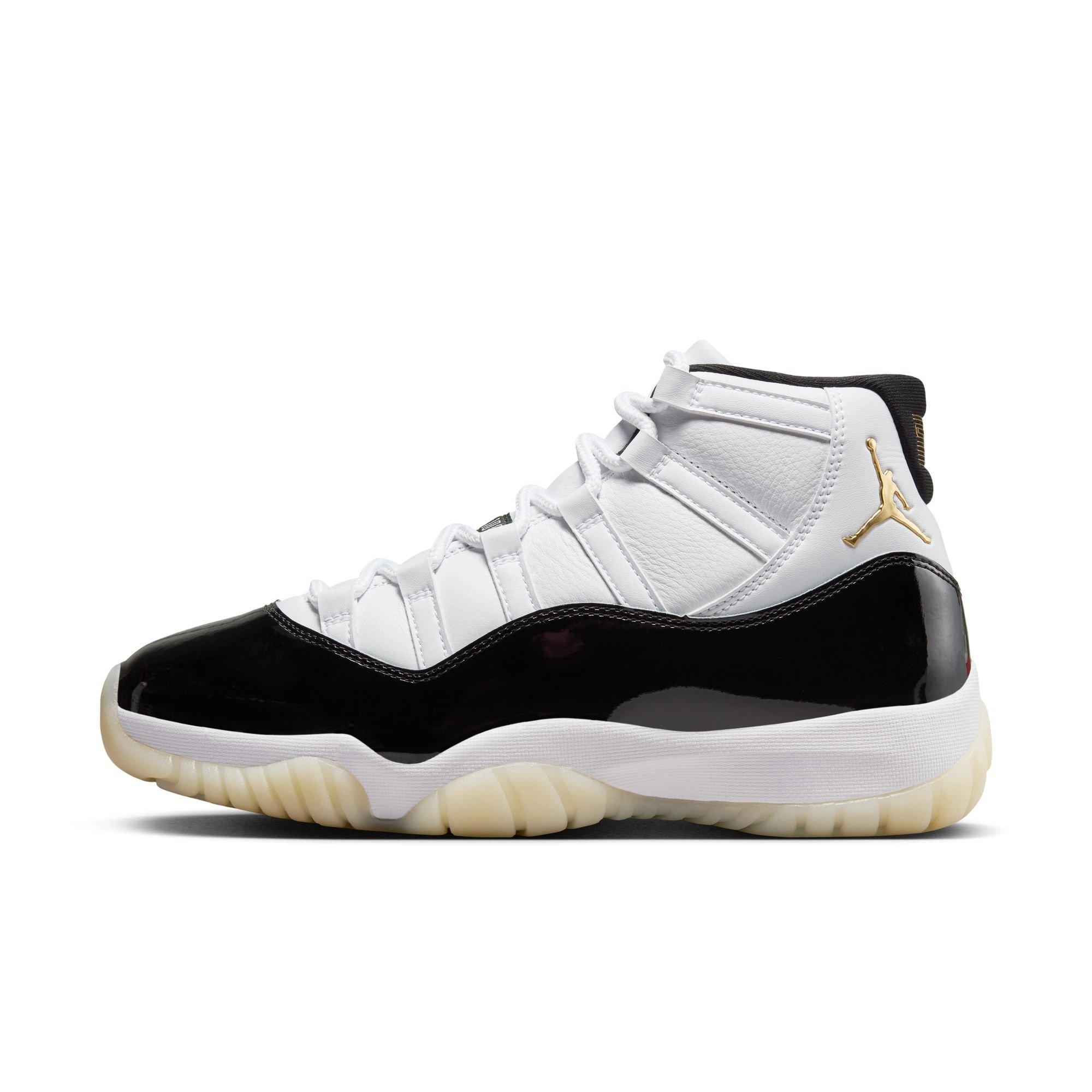 Hibbett sports store jordan 11