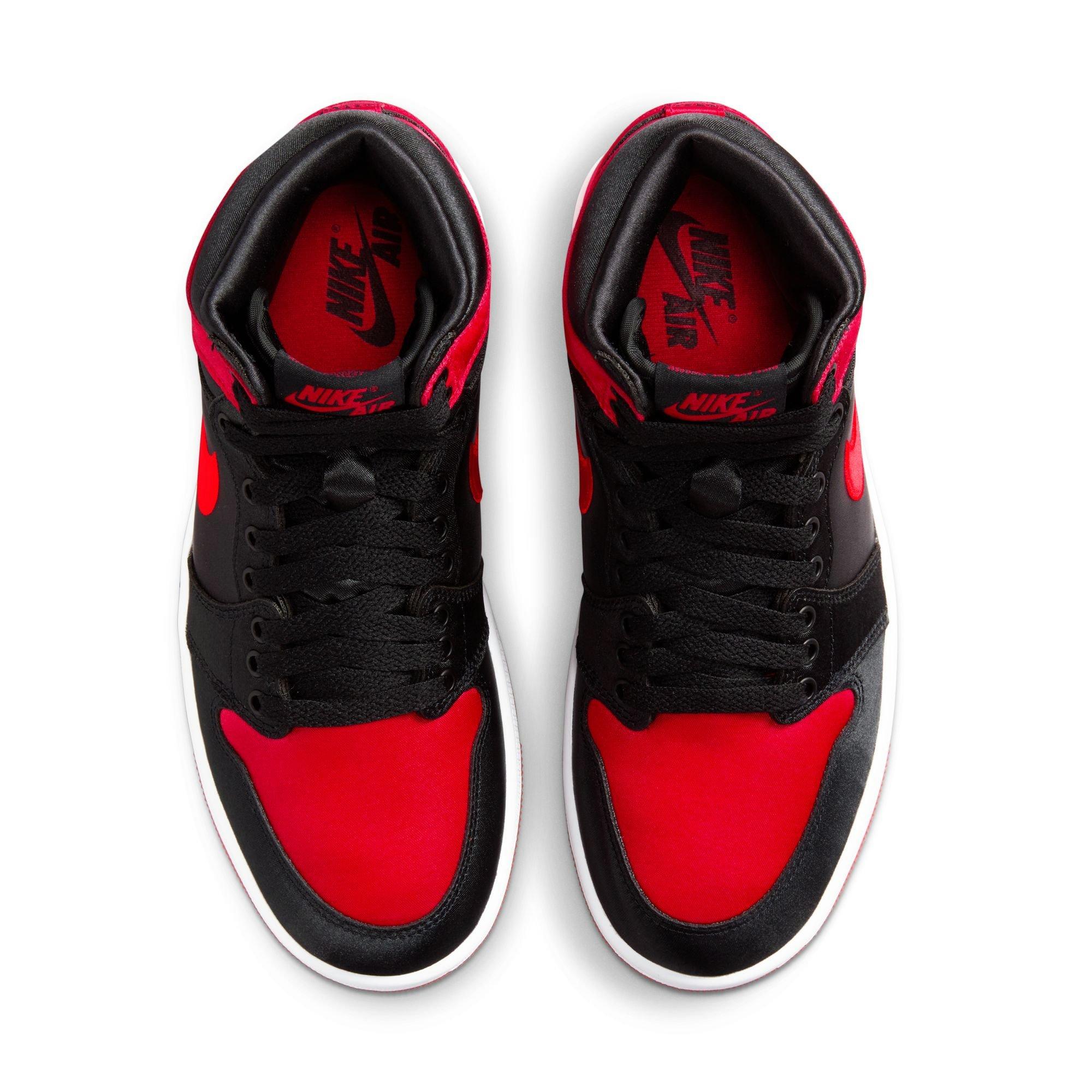 Jordan 1 Retro High OG "Satin Bred" Women's Shoe - BLACK/UNIVERSITY RED/WHITE Thumbnail View 11