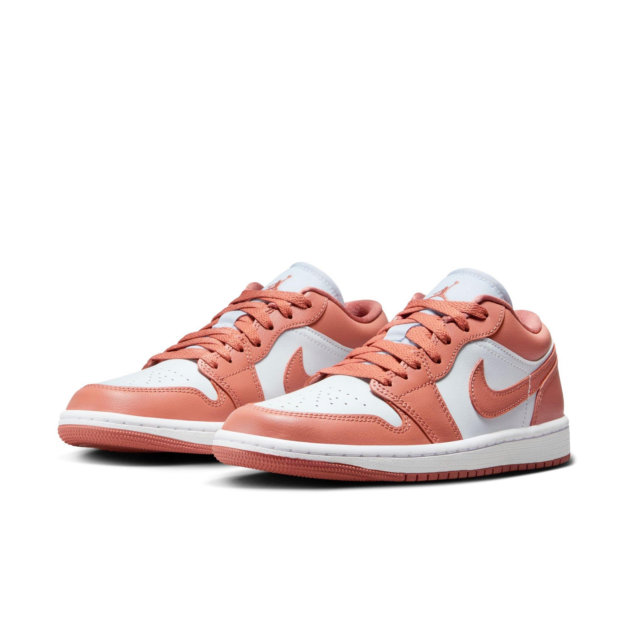 Jordan 1 Low "Platinum/Sky J Orange" Women's Shoe - SILVER/ORANGE Thumbnail View 4