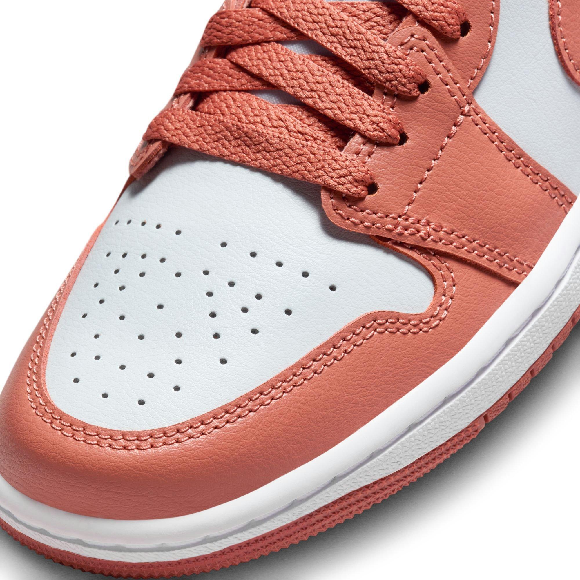 Jordan 1 Low "Platinum/Sky J Orange" Women's Shoe - SILVER/ORANGE Thumbnail View 7