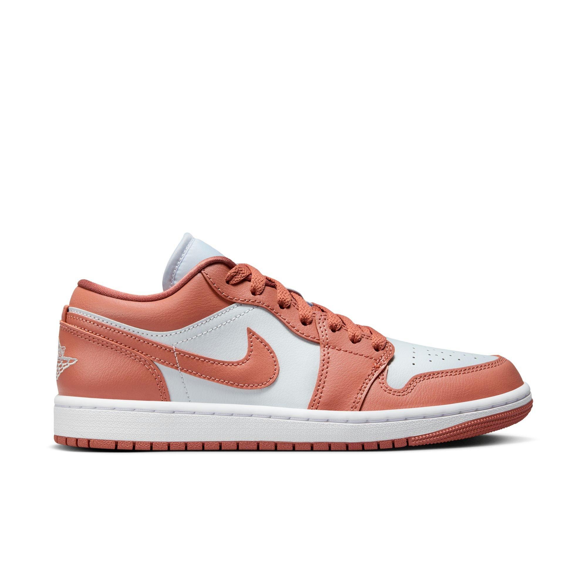 Jordan 1 Low "Platinum/Sky J Orange" Women's Shoe - SILVER/ORANGE Thumbnail View 1