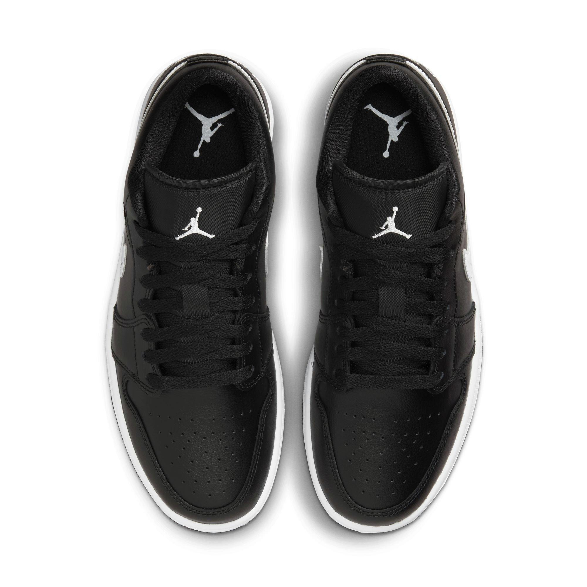 Jordan 1 Low "Black/White" Women's Shoe - BLACK/WHITE Thumbnail View 5