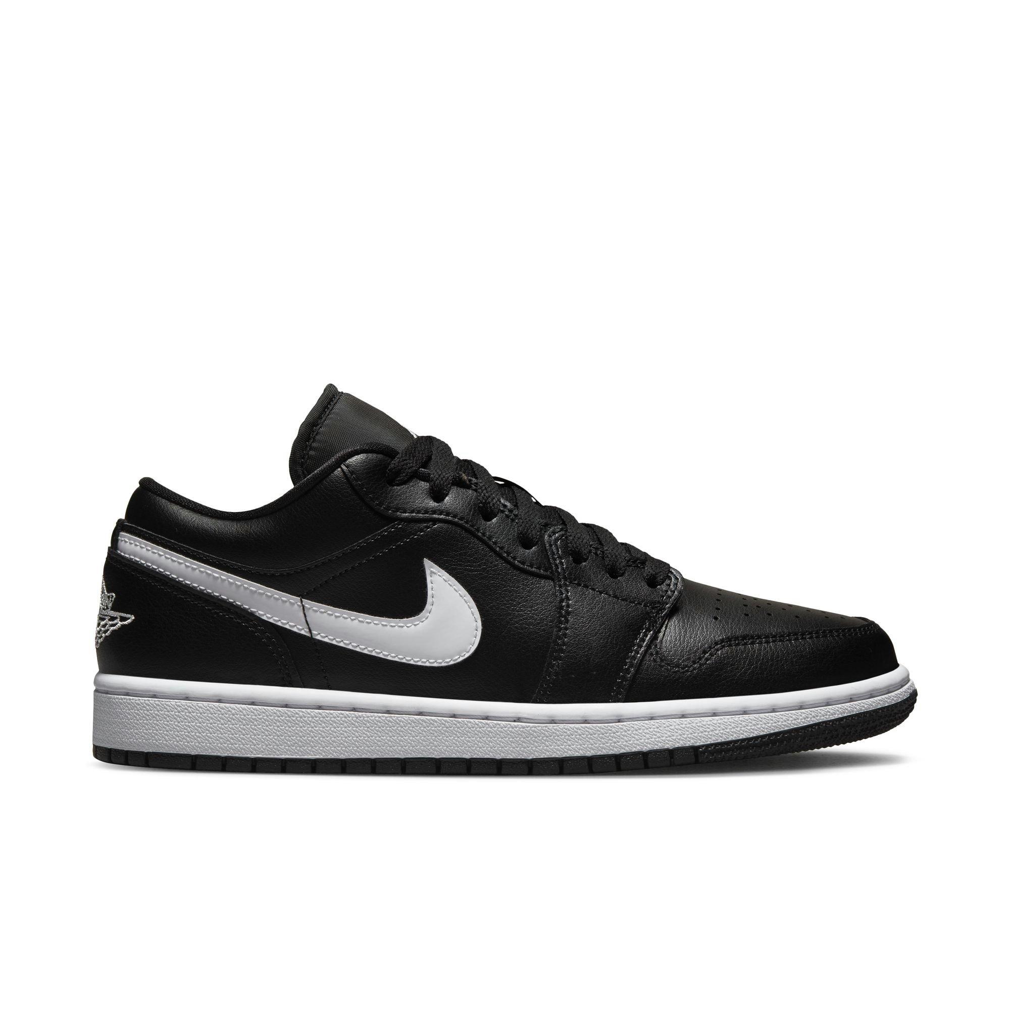 Jordan 1 Low "Black/White" Women's Shoe - BLACK/WHITE Thumbnail View 1