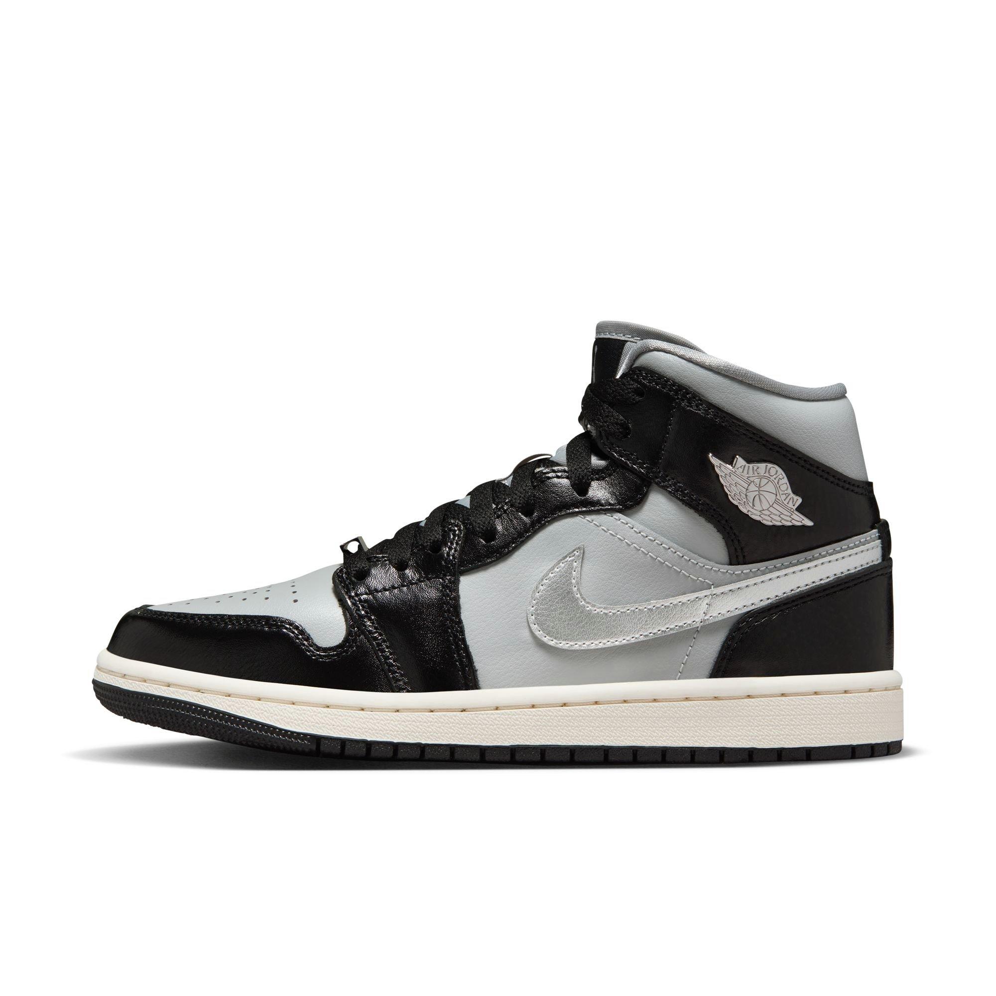 Jordan 1 Mid SE Black/Metallic Silver/Lt Smoke Grey/Sail Women's Shoe -  Hibbett