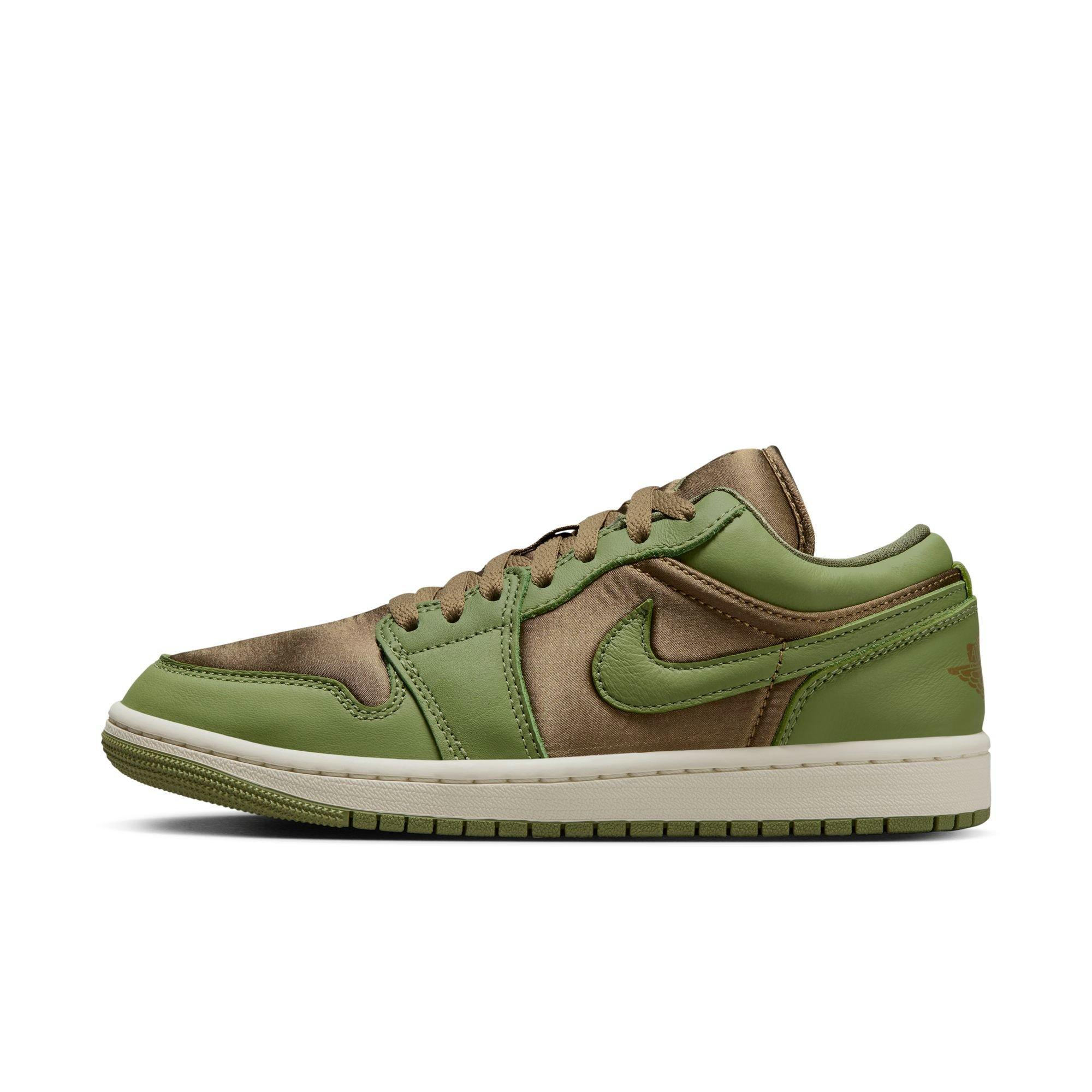 Jordan 1 Low SE "Brown Kelp/Sky J Lt Olive/Sail" Women's Shoe - BROWN/GREEN Thumbnail View 3