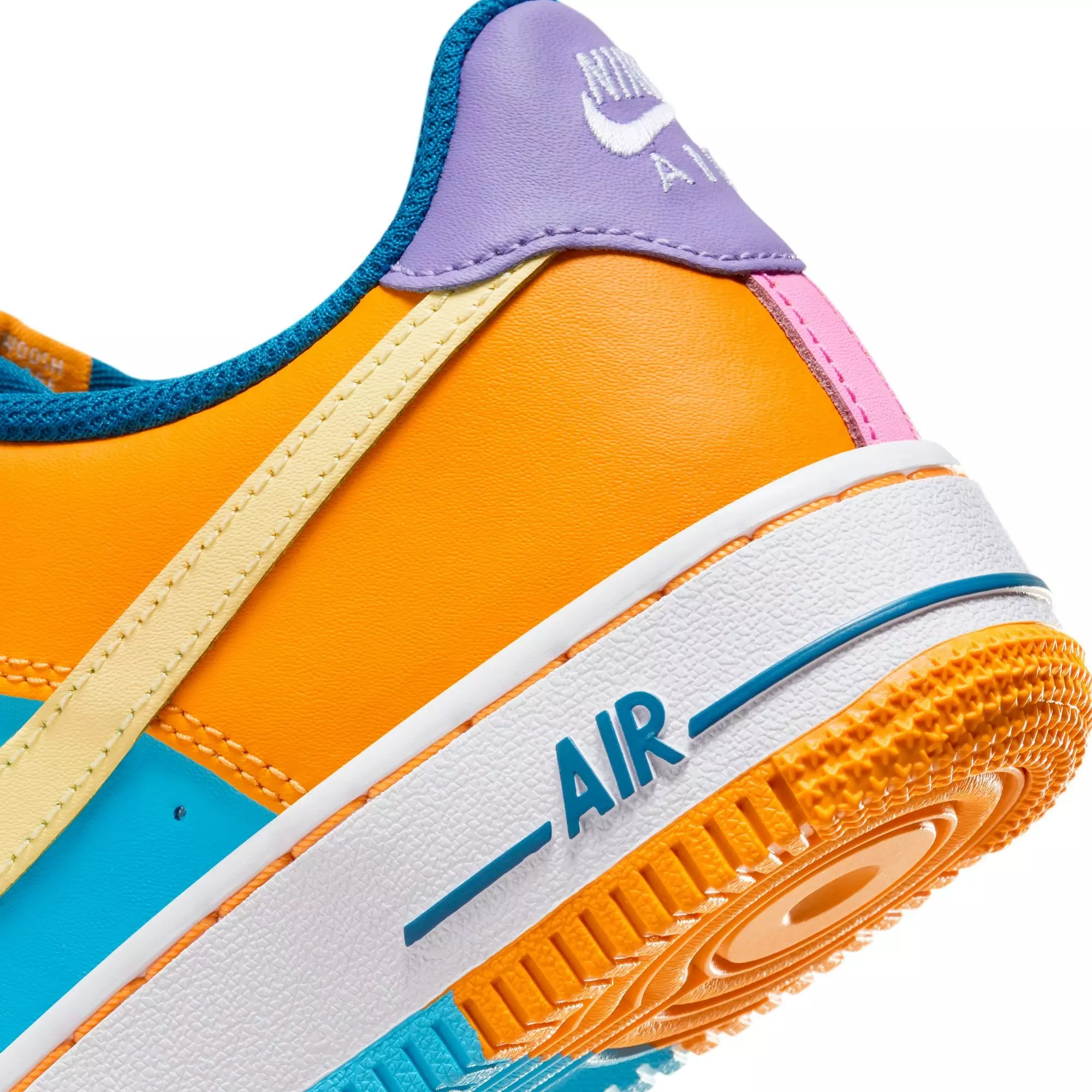 Nike Air Force 1 LV8 "Multi-Color" Grade School Boys' Shoe - MULTI-COLOR