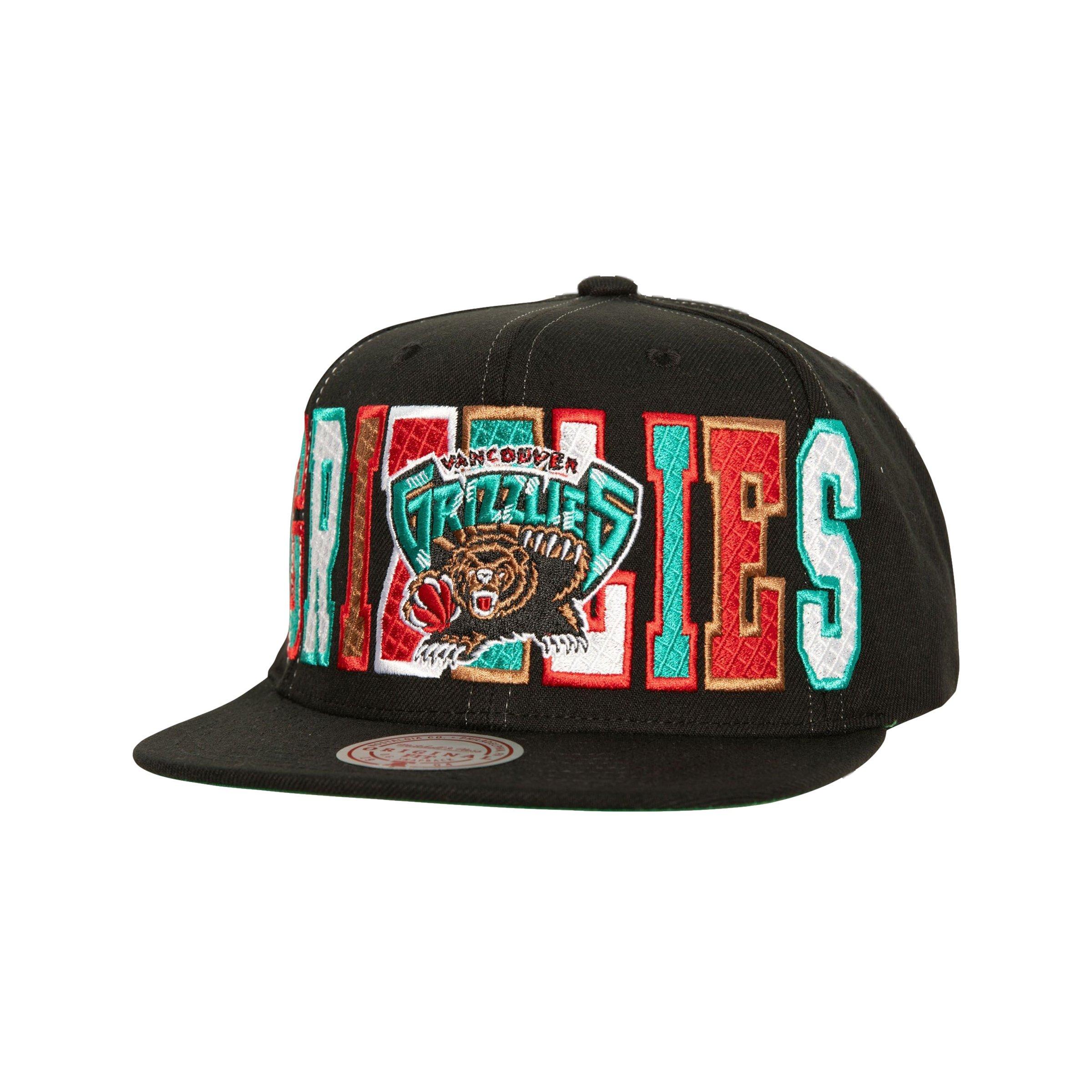 Mitchell & Ness Memphis Grizzlies Varsity Bust Snapback Hat - BLACK