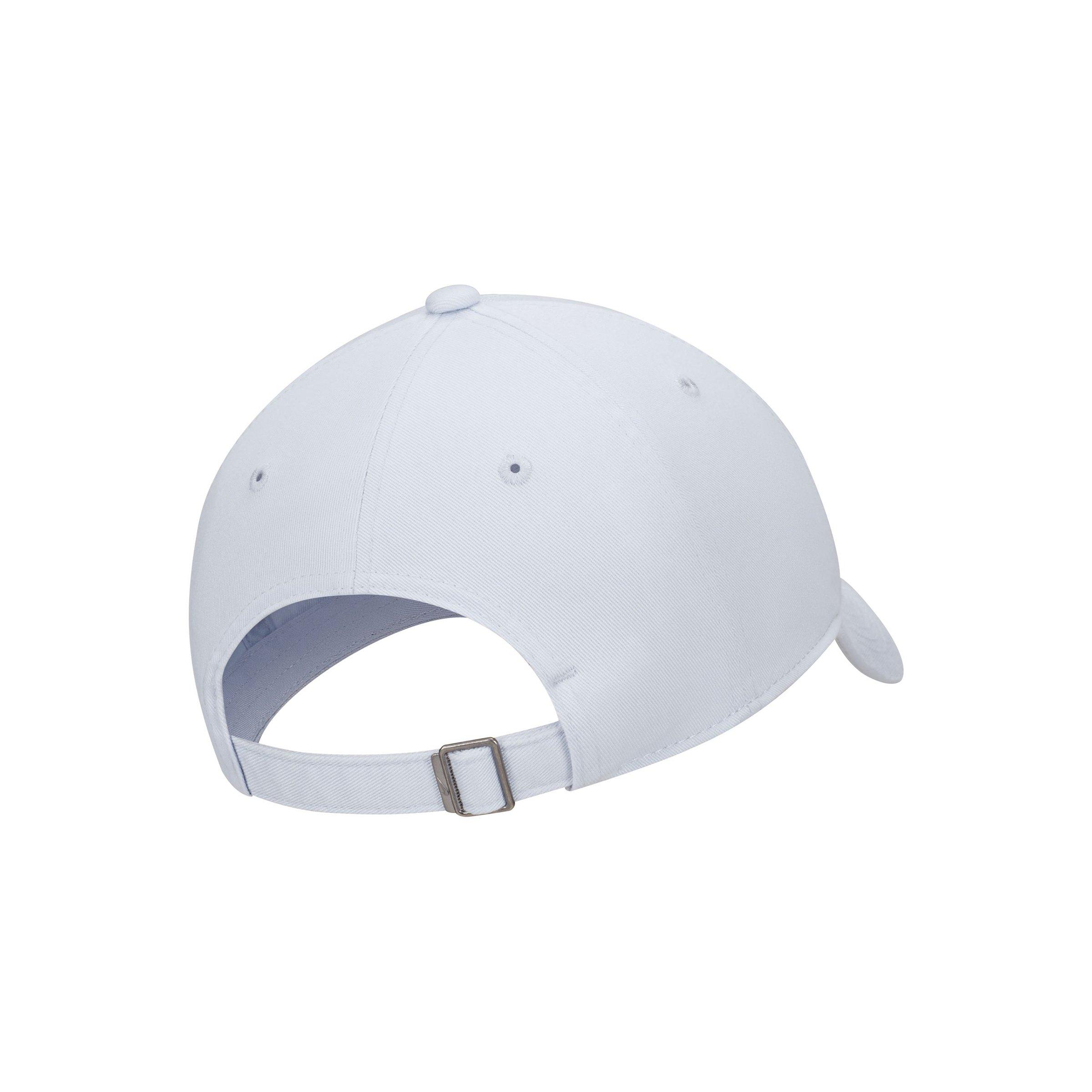 Nike Sportswear Club Futura Adjustable Grey Cap