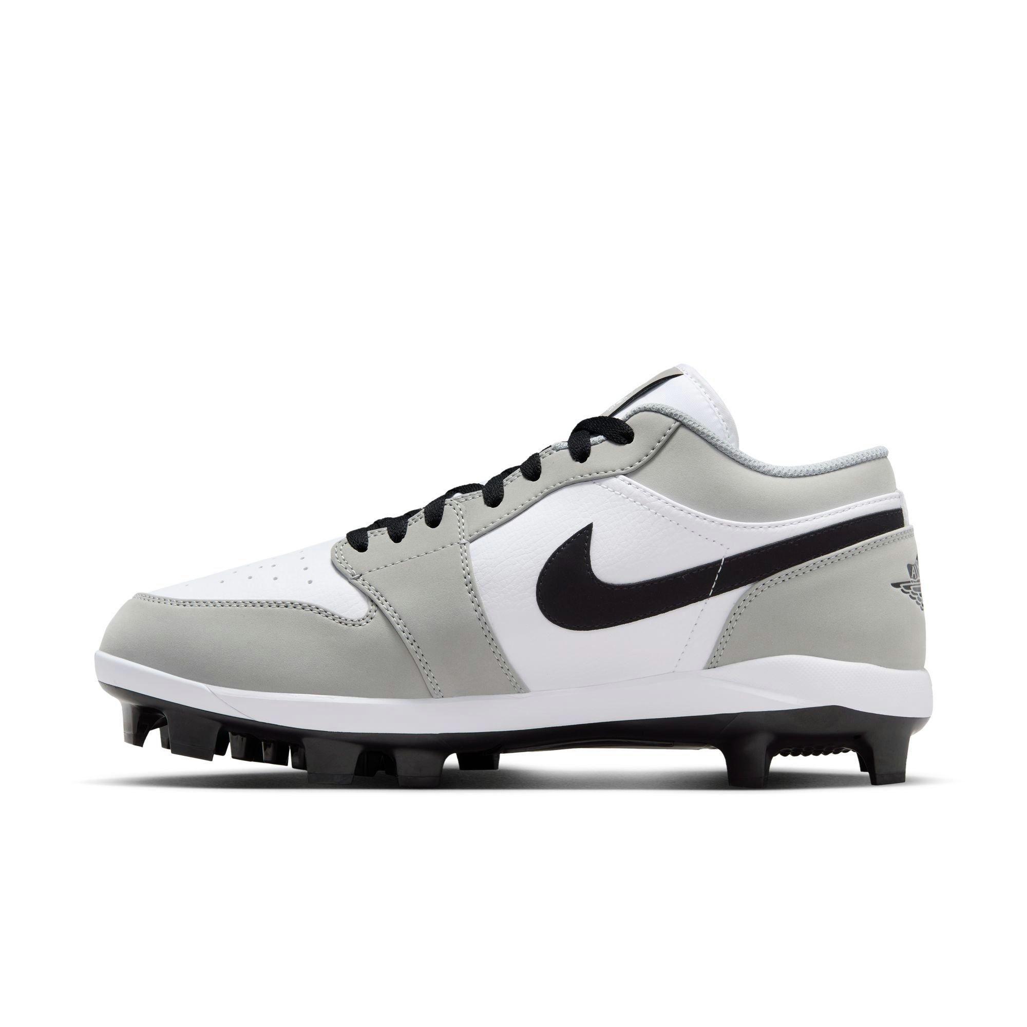 Jordan 1 Retro MCS Low "Lt Smoke Grey/Black/White" Men's Baseball Cleat - GREY/BLACK/WHITE Thumbnail View 4