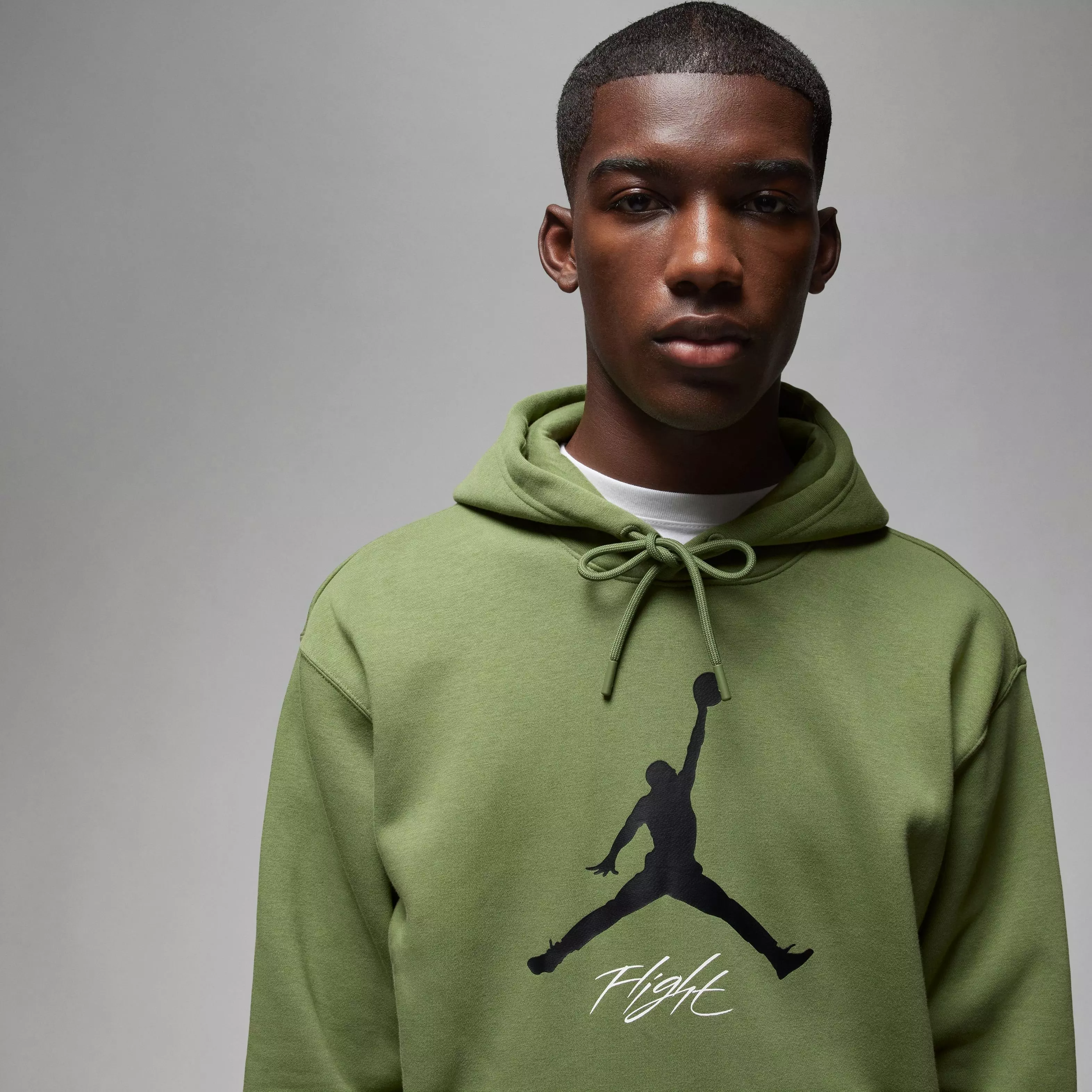 Jordan Men's Essentials Fleece Baseline Pullover Hoodie-Olive - OLIVE