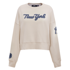 Pro Standard Women's Yankees Crew Sweatshirt - Linen