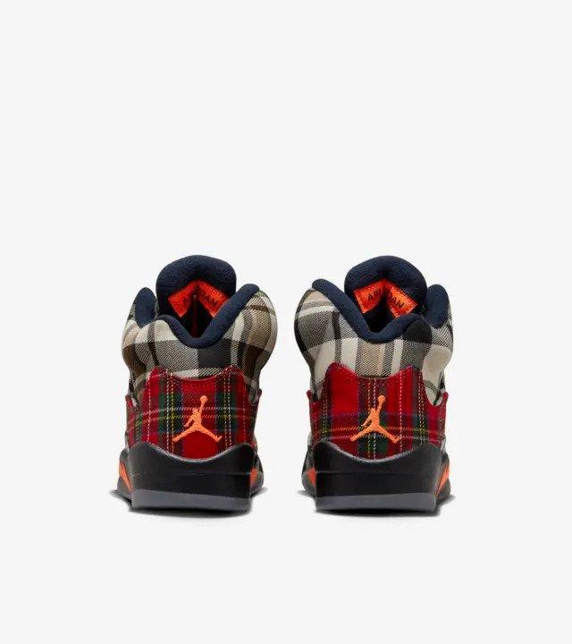 Jordan 5 Retro "Plaid" Grade School Kids' Shoe - BLACK/TOTAL ORANGE/DARK OBSIDIAN Thumbnail View 5